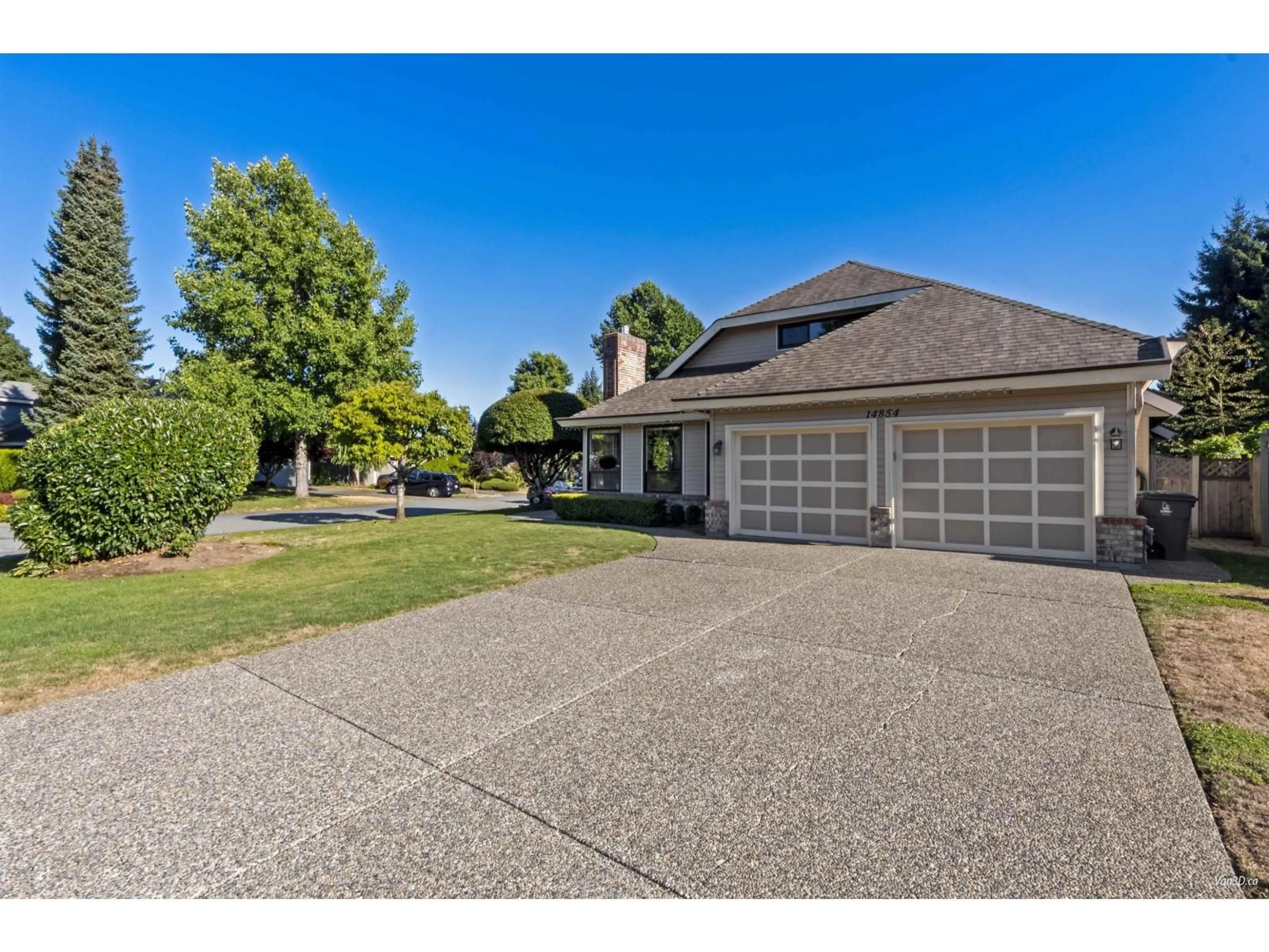 A pic from outside/outdoor area/front of a property/back of a property/a pic from drone, street for 14854 21 AVENUE, Surrey British Columbia V4A8L6