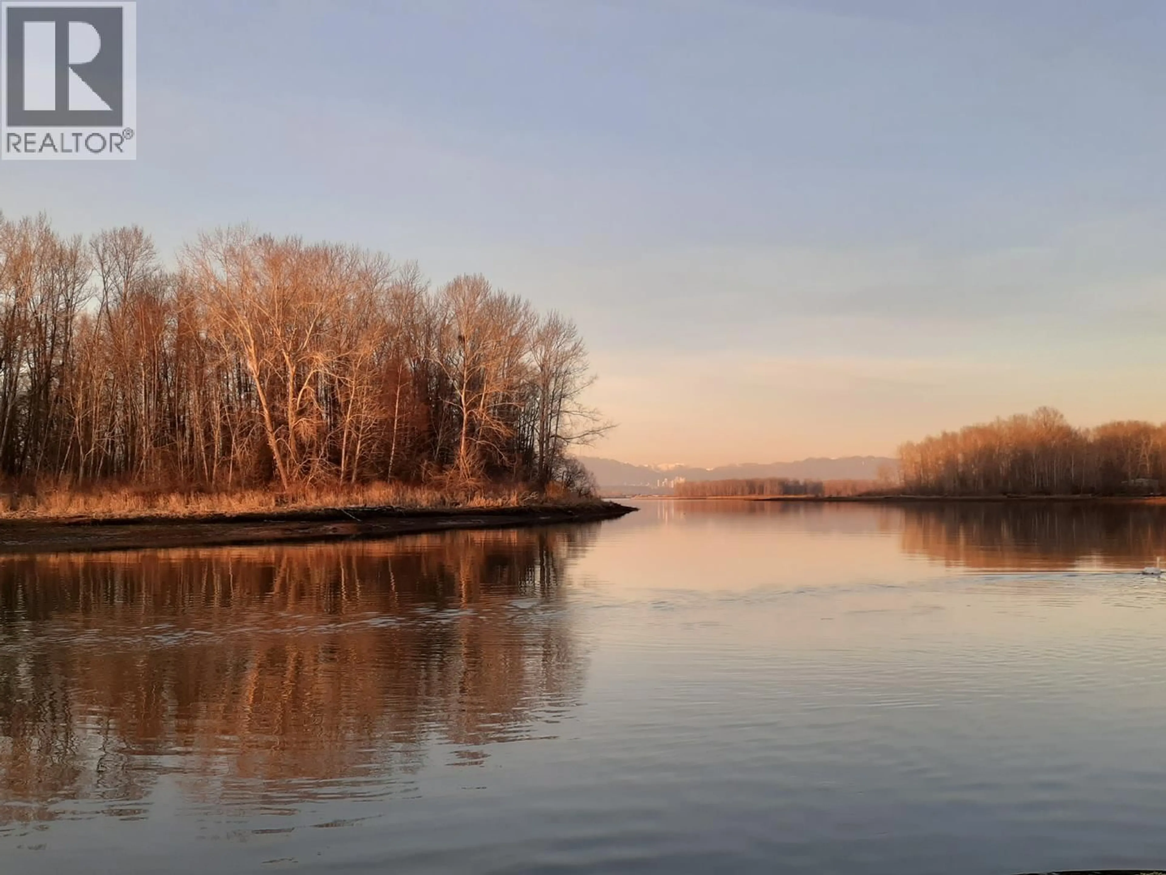 Blurry image for 2 - 4485 RIVER ROAD, Delta British Columbia V4K1R9