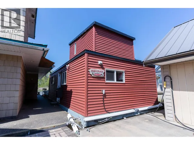 2 - 4485 RIVER ROAD, Delta 2