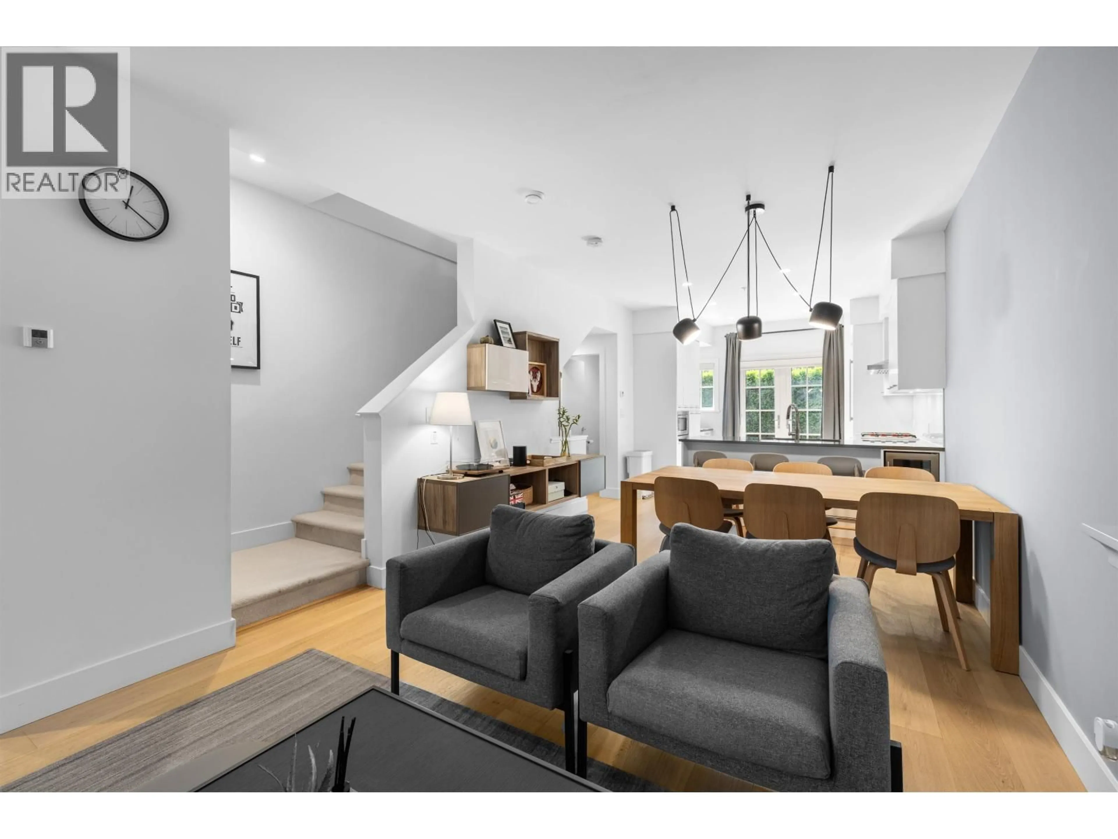 Unknown for 6 - 1133 RIDGEWOOD DRIVE, North Vancouver British Columbia V7R0A4