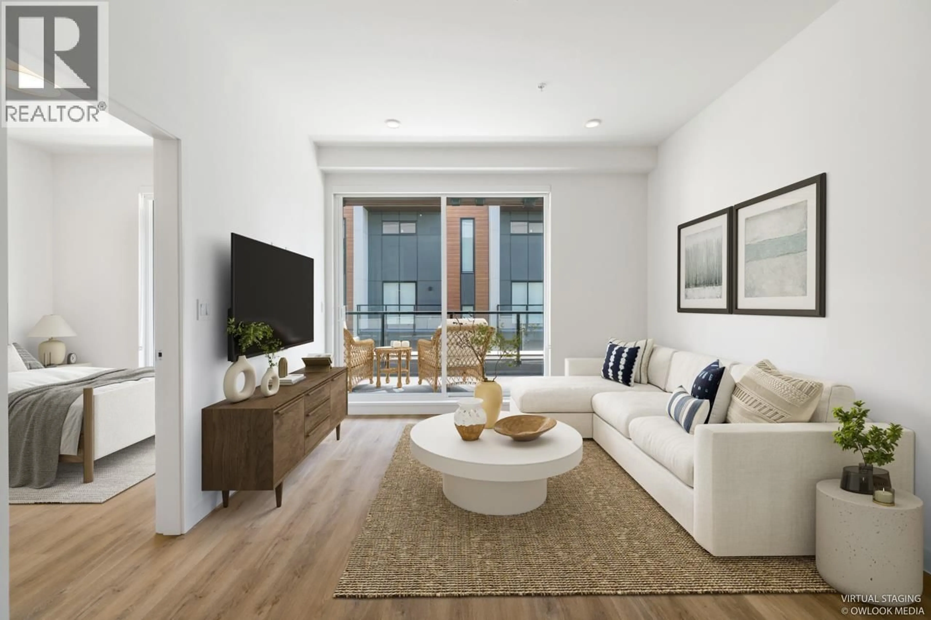 Living room with furniture, unknown for 209 - 375 CLAYTON STREET, Coquitlam British Columbia V3K3X6