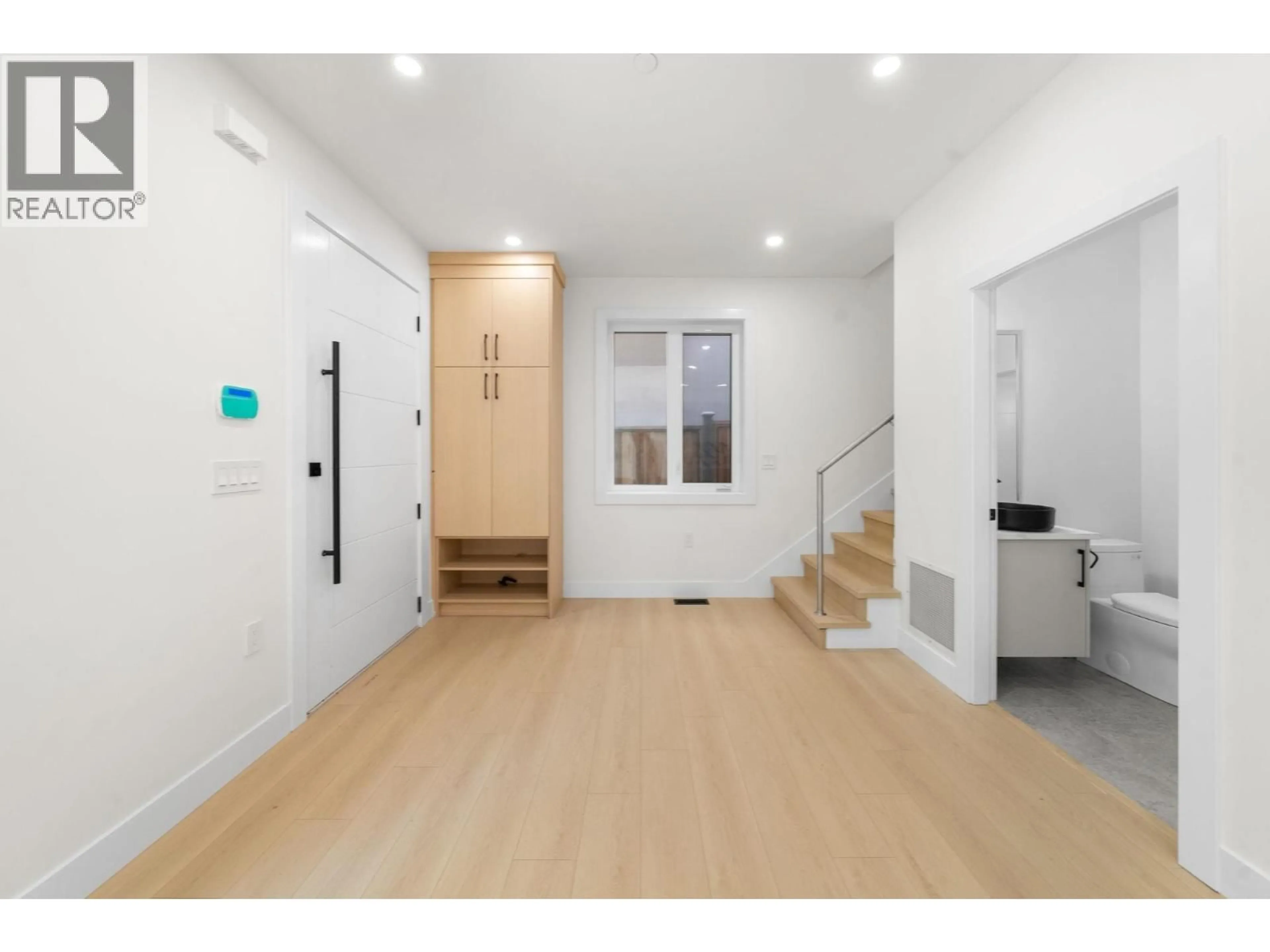 Unknown for 1 - 3425 ARCHIMEDES STREET, Vancouver British Columbia V5R4W4