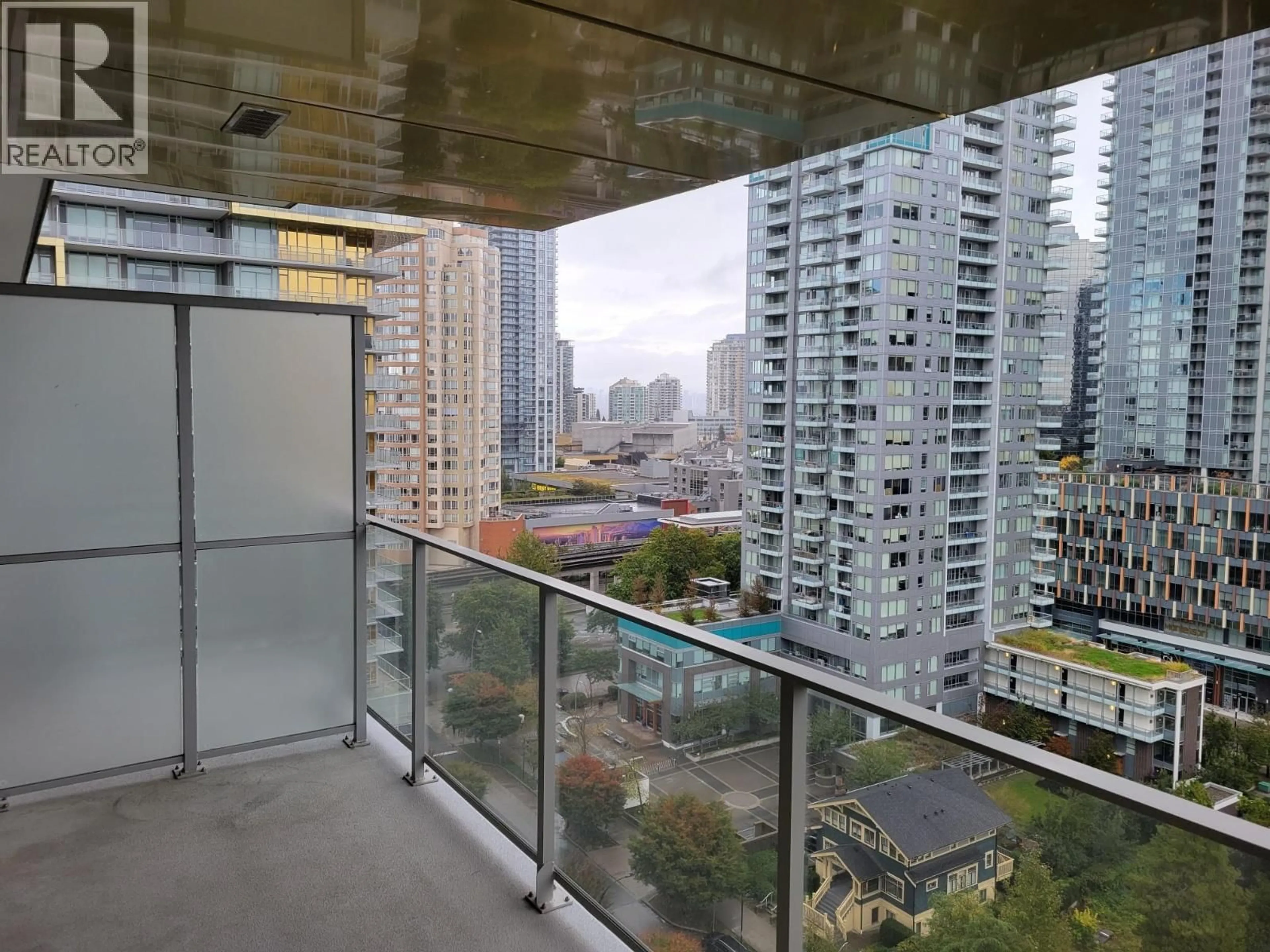 Balcony in the apartment, city buildings view from balcony for 1305 - 6288 CASSIE AVENUE, Burnaby British Columbia V5H0H7