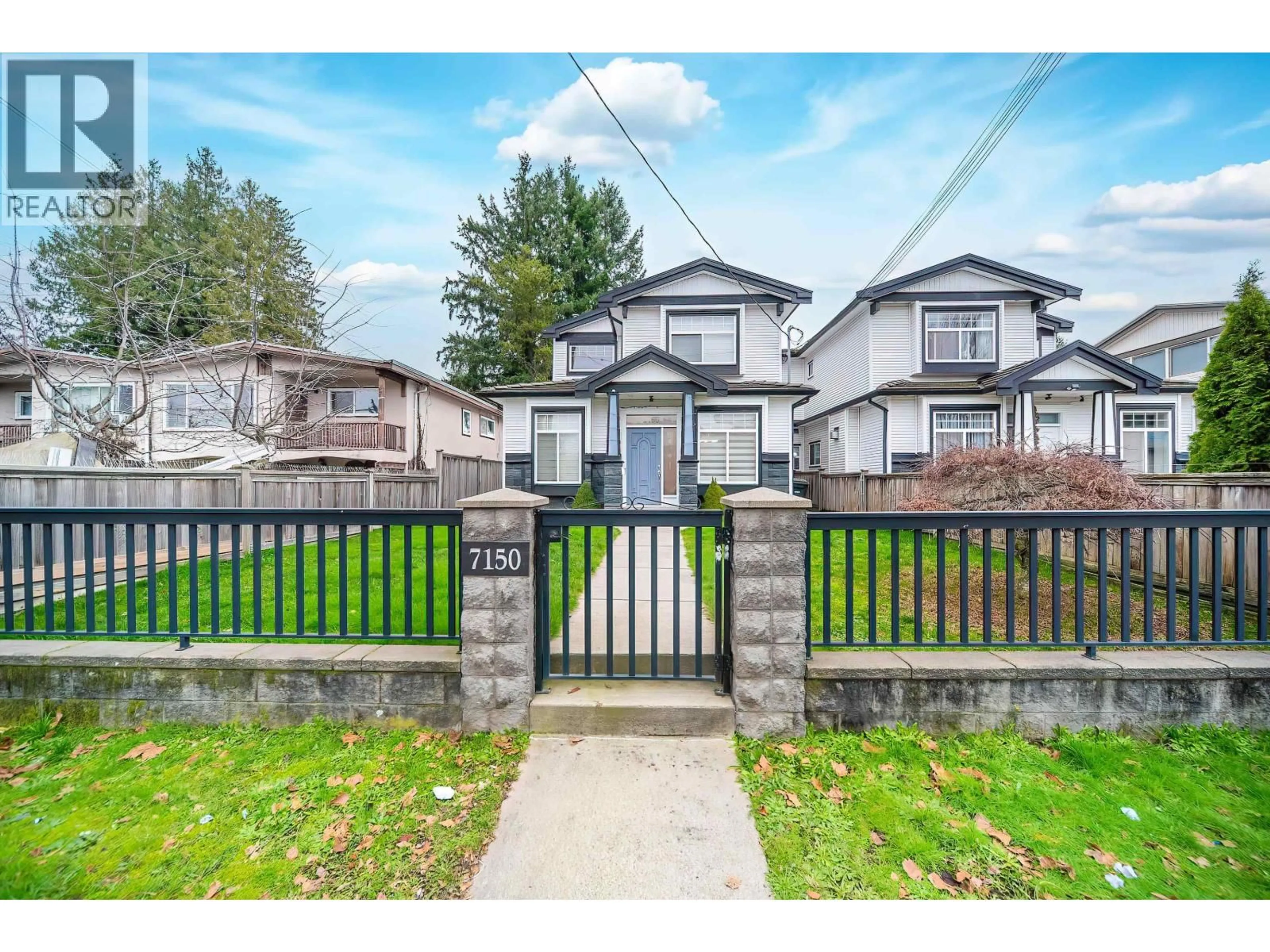 A pic from outside/outdoor area/front of a property/back of a property/a pic from drone, street for 7150 CANADA WAY, Burnaby British Columbia V5E3R8