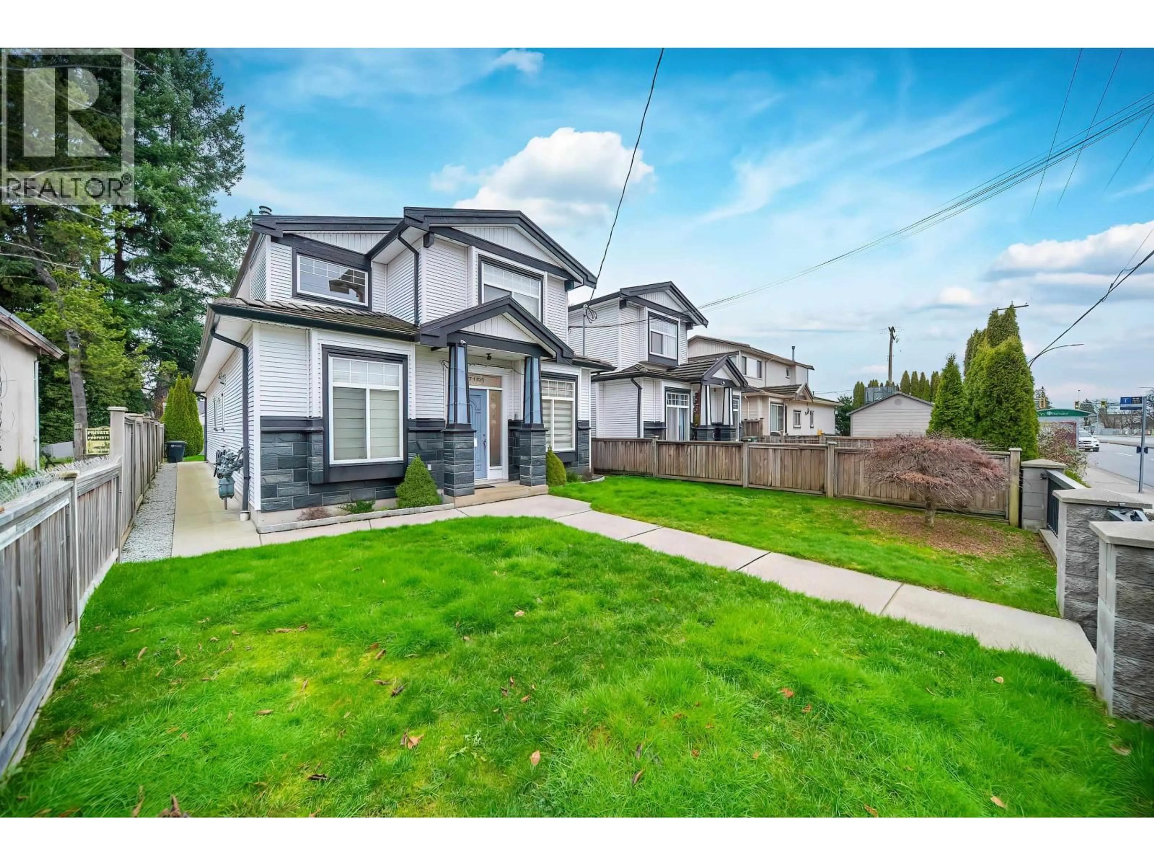 A pic from outside/outdoor area/front of a property/back of a property/a pic from drone, street for 7150 CANADA WAY, Burnaby British Columbia V5E3R8