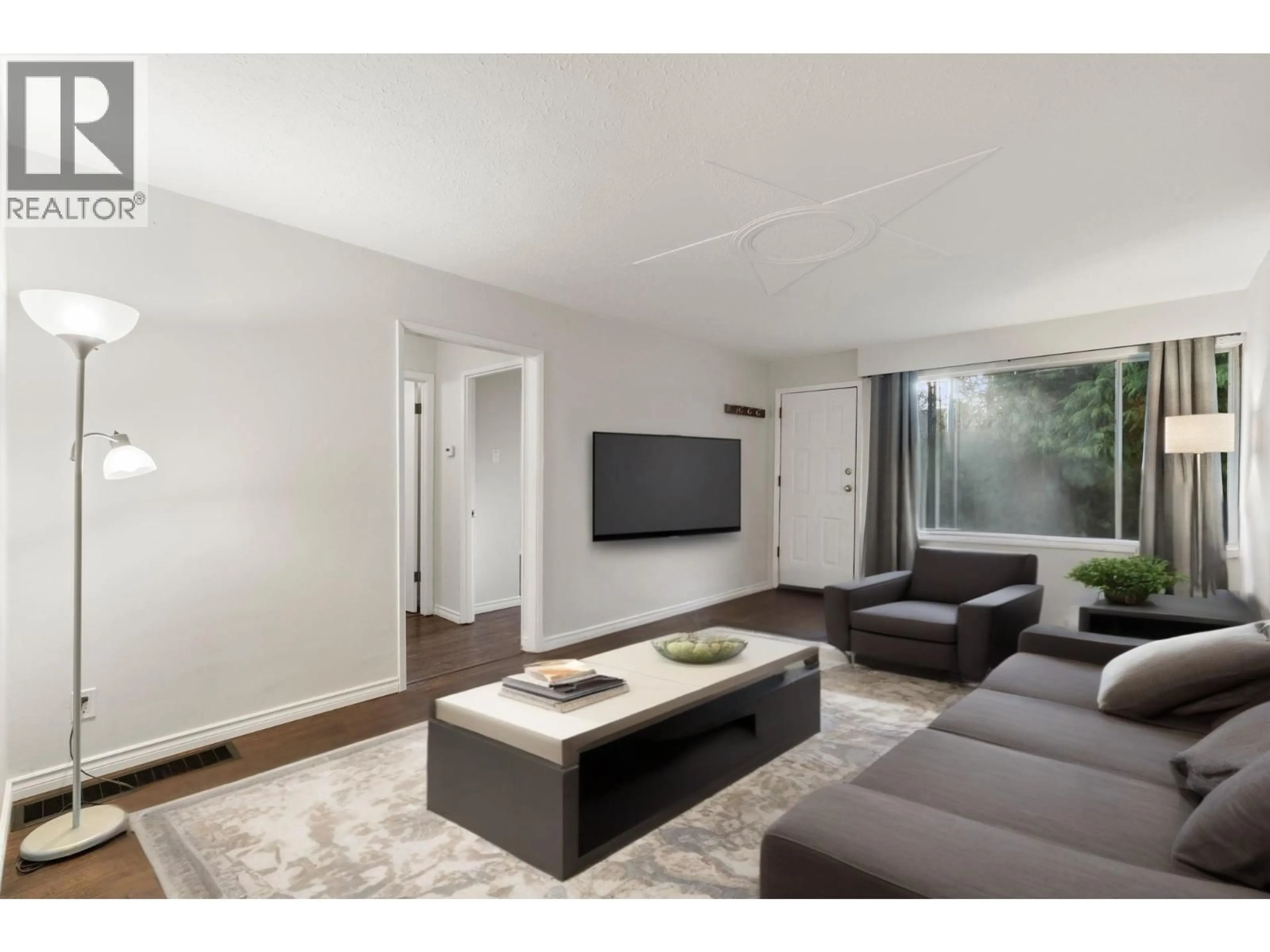 Living room with furniture, unknown for 2611 PARKER STREET, Vancouver British Columbia V5K2T5