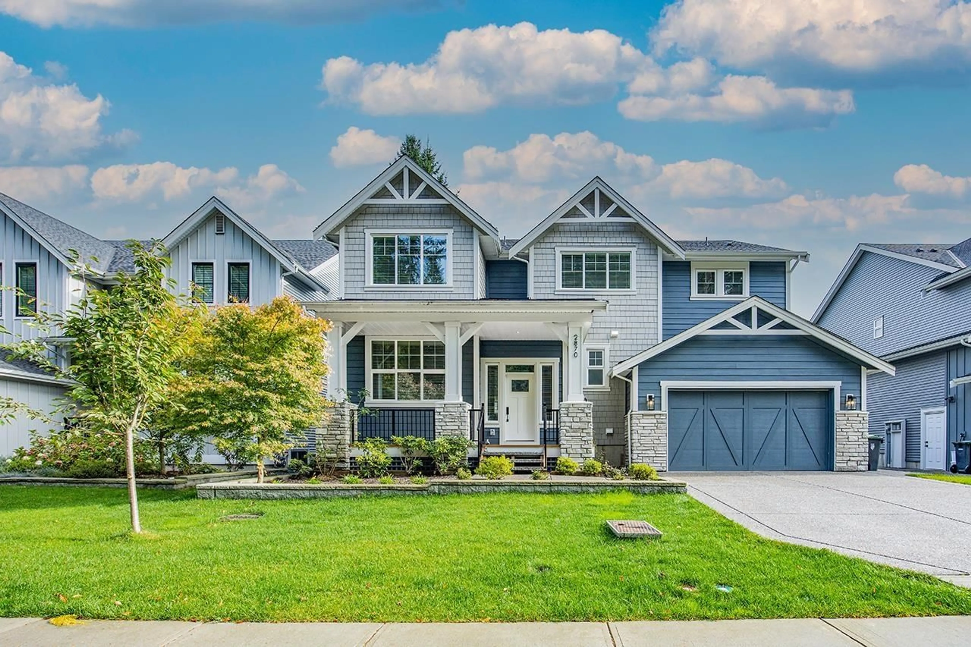 Home with vinyl exterior material, street for 2870 203 STREET, Langley British Columbia V2Z0B4