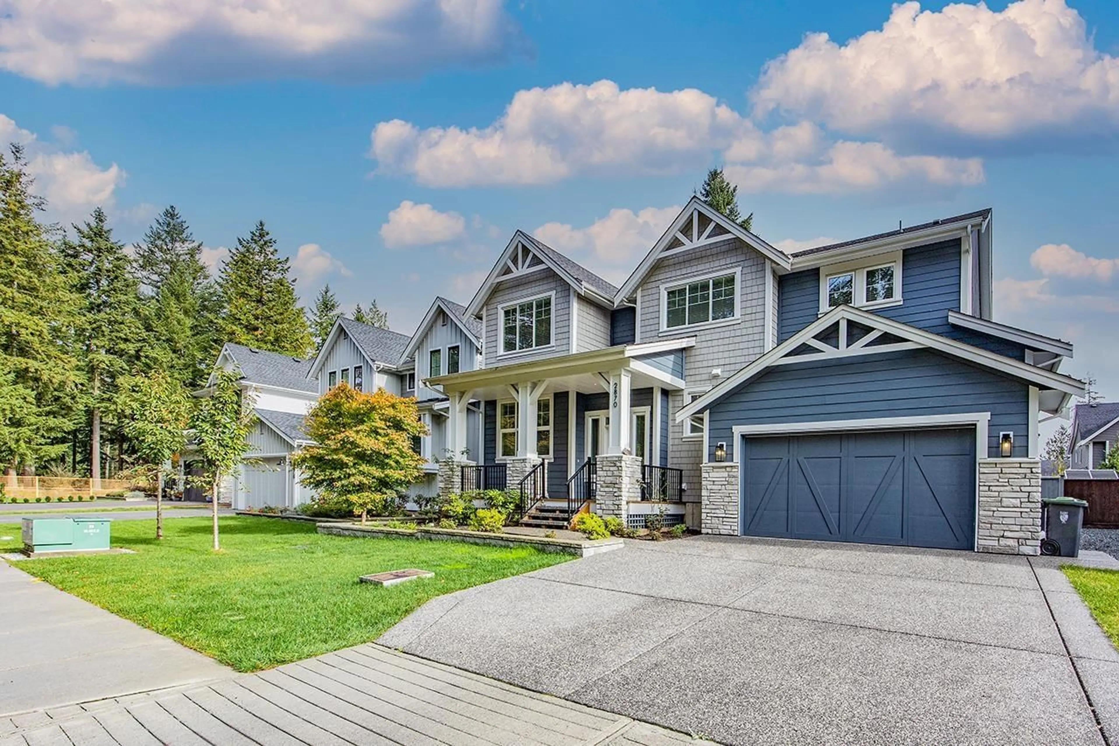 Home with vinyl exterior material, street for 2870 203 STREET, Langley British Columbia V2Z0B4