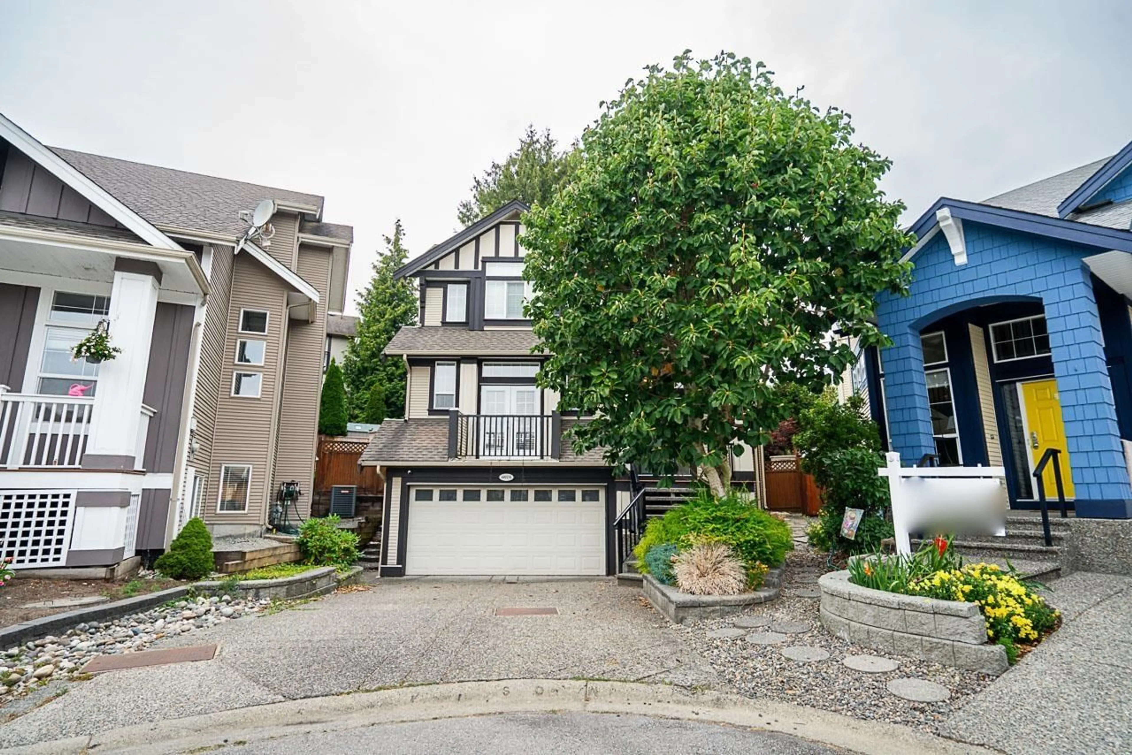 Unknown for 6075 165A STREET, Surrey British Columbia V3S7W6