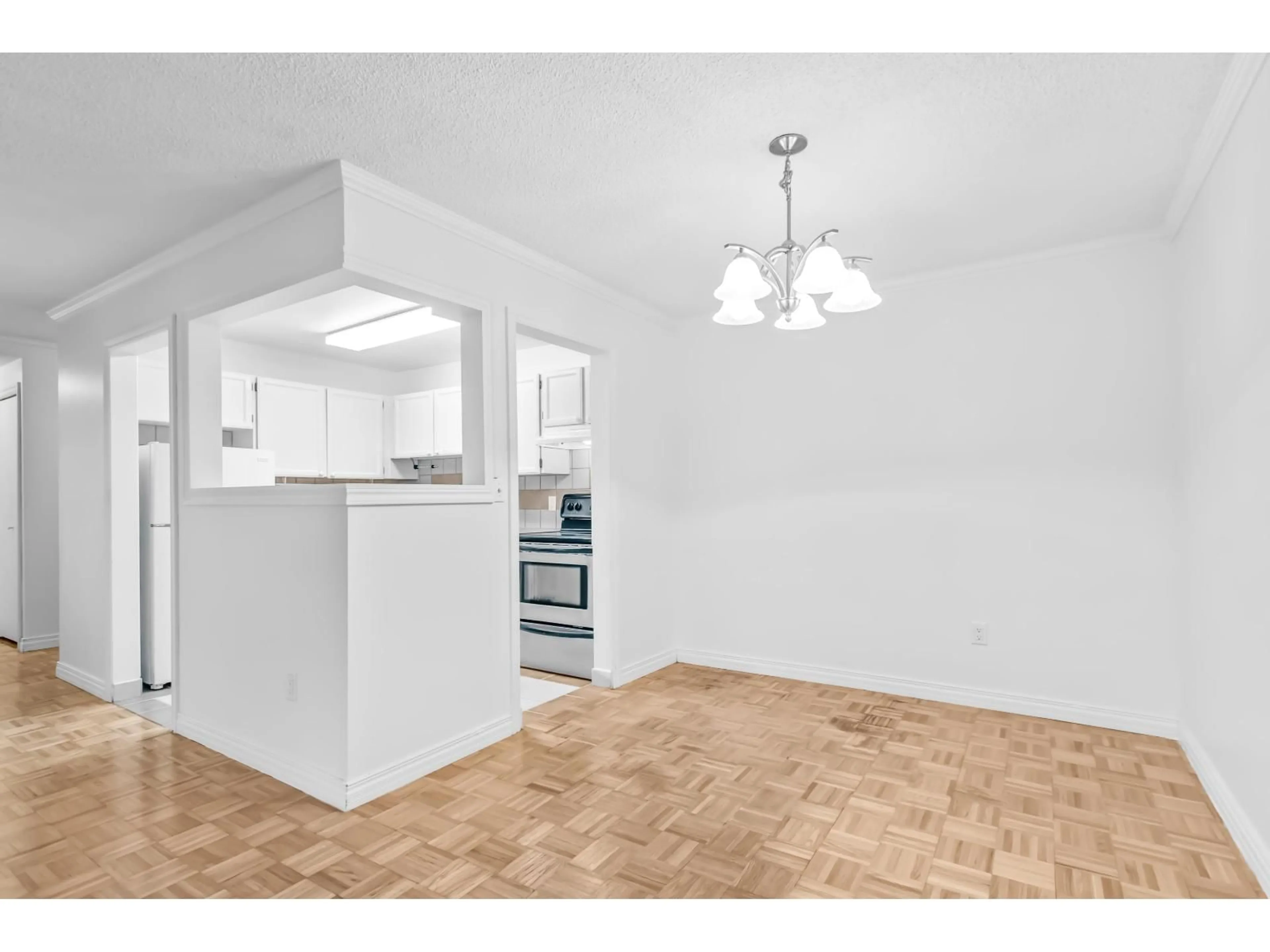 Standard kitchen, unknown for 107 - 1555 FIR STREET, White Rock British Columbia V4B4B6