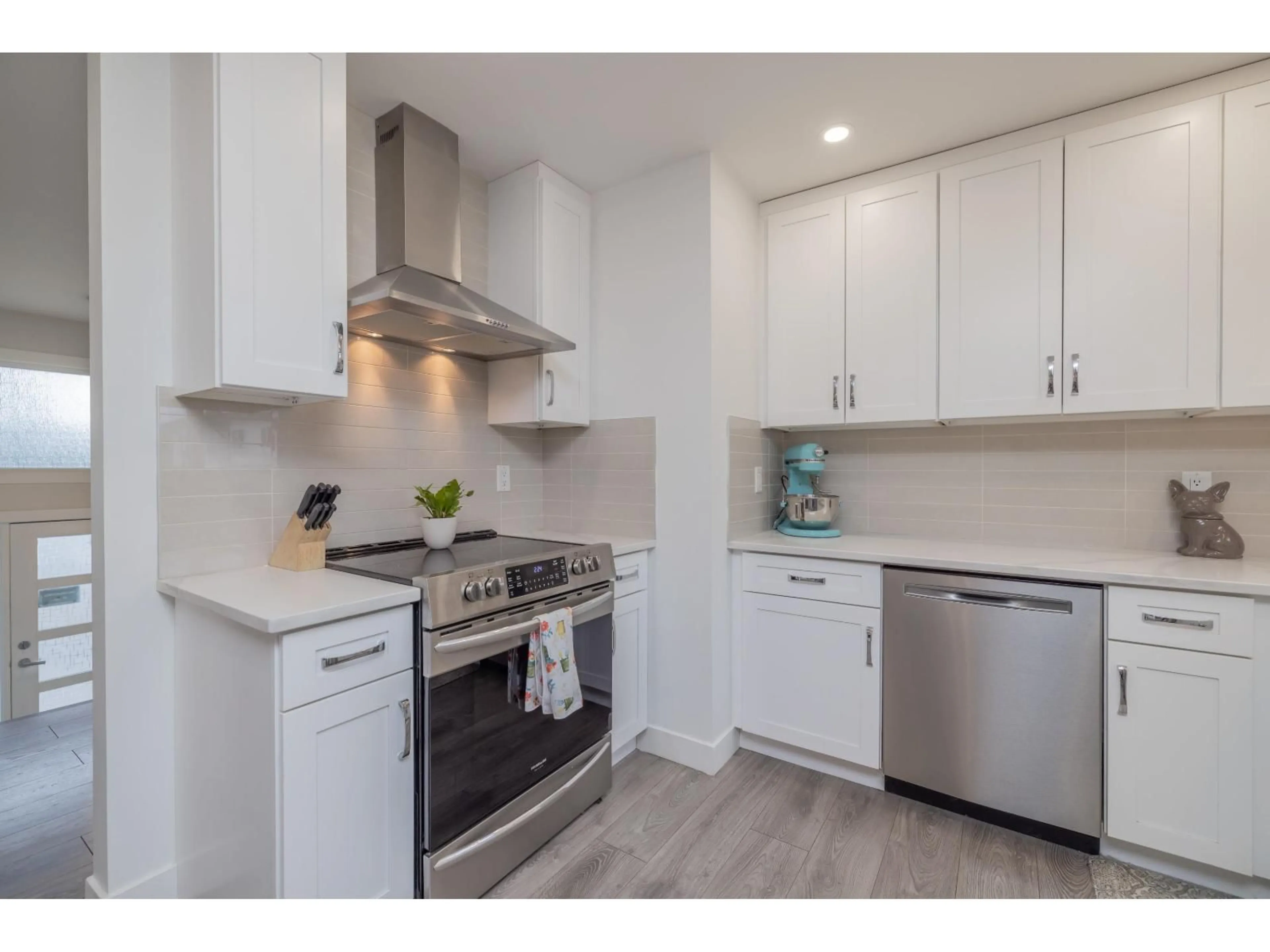 Open concept kitchen, unknown for 32073 WESTVIEW AVENUE, Mission British Columbia V2V1X7