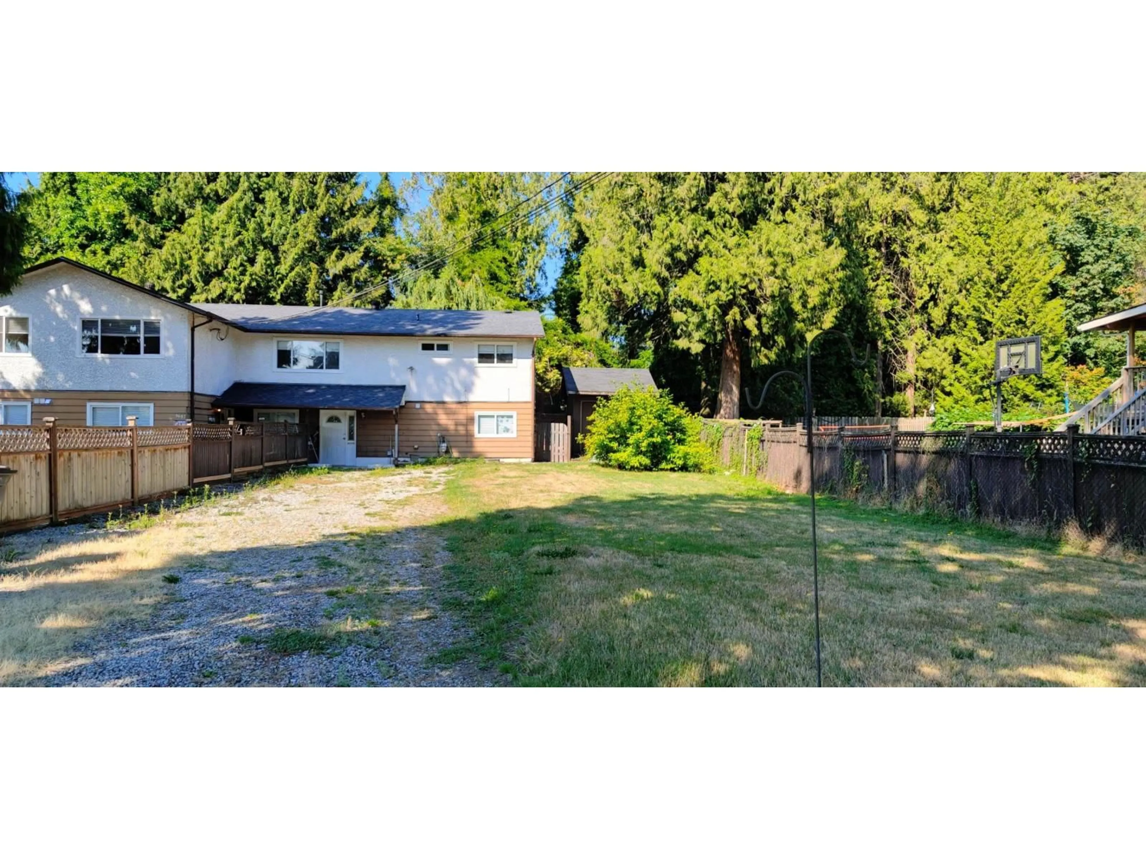 A pic from outside/outdoor area/front of a property/back of a property/a pic from drone, street for 9689 131 STREET, Surrey British Columbia V3T3P4