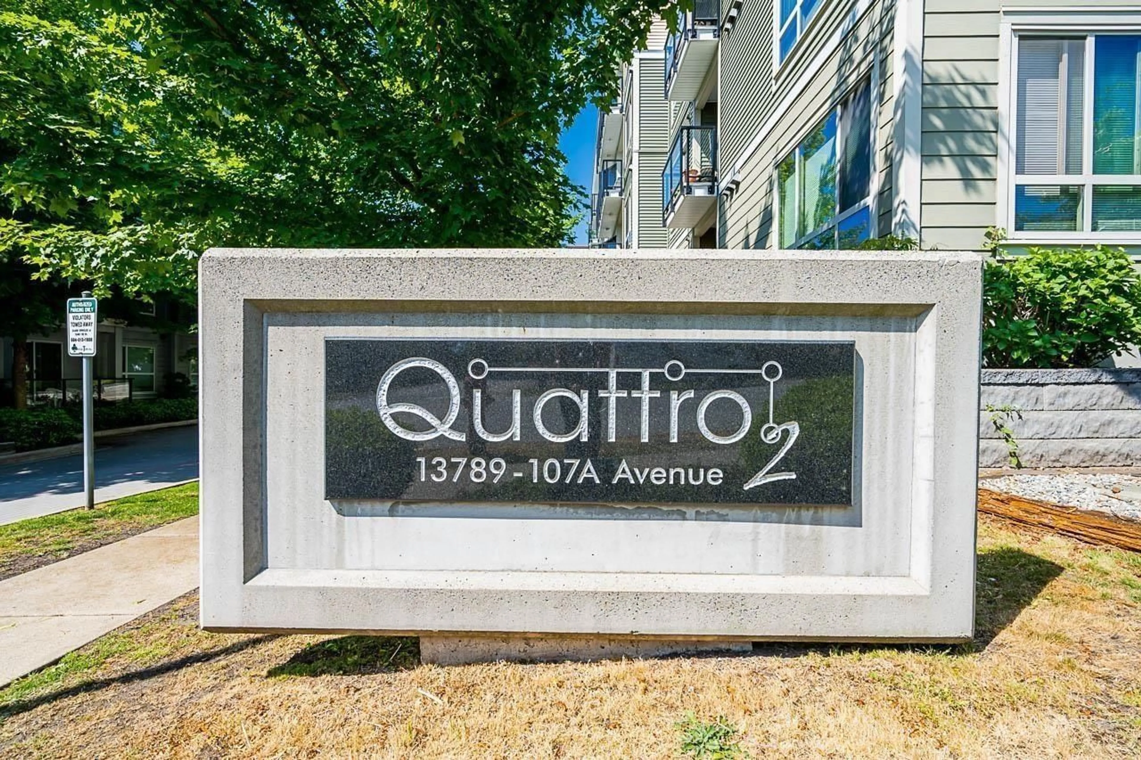 Patio, street for 220 - 13789 107A AVENUE, Surrey British Columbia V3T0B8