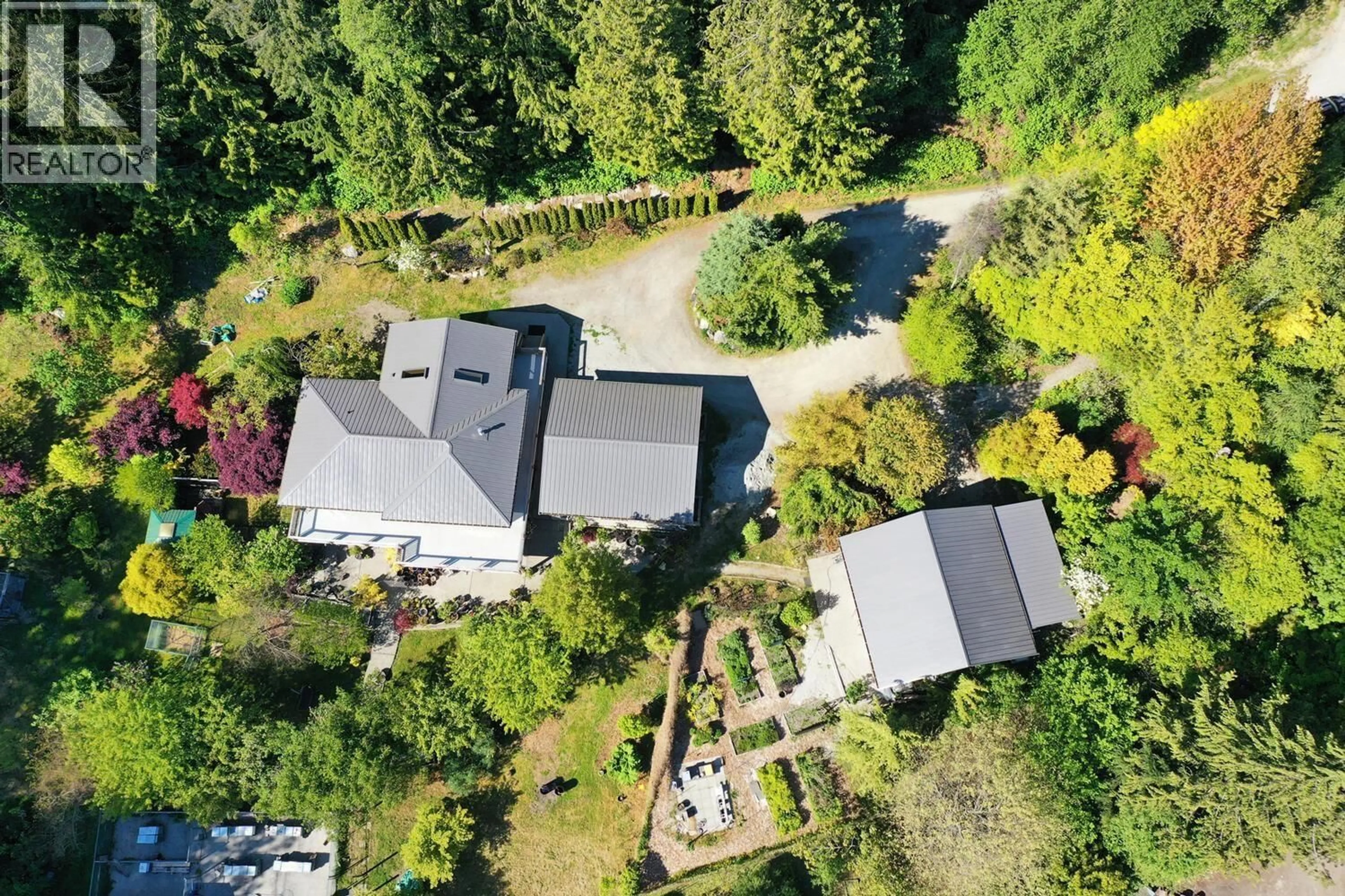 A pic from outside/outdoor area/front of a property/back of a property/a pic from drone, unknown for 2855 LACEY PLACE, Roberts Creek British Columbia V0N2W4