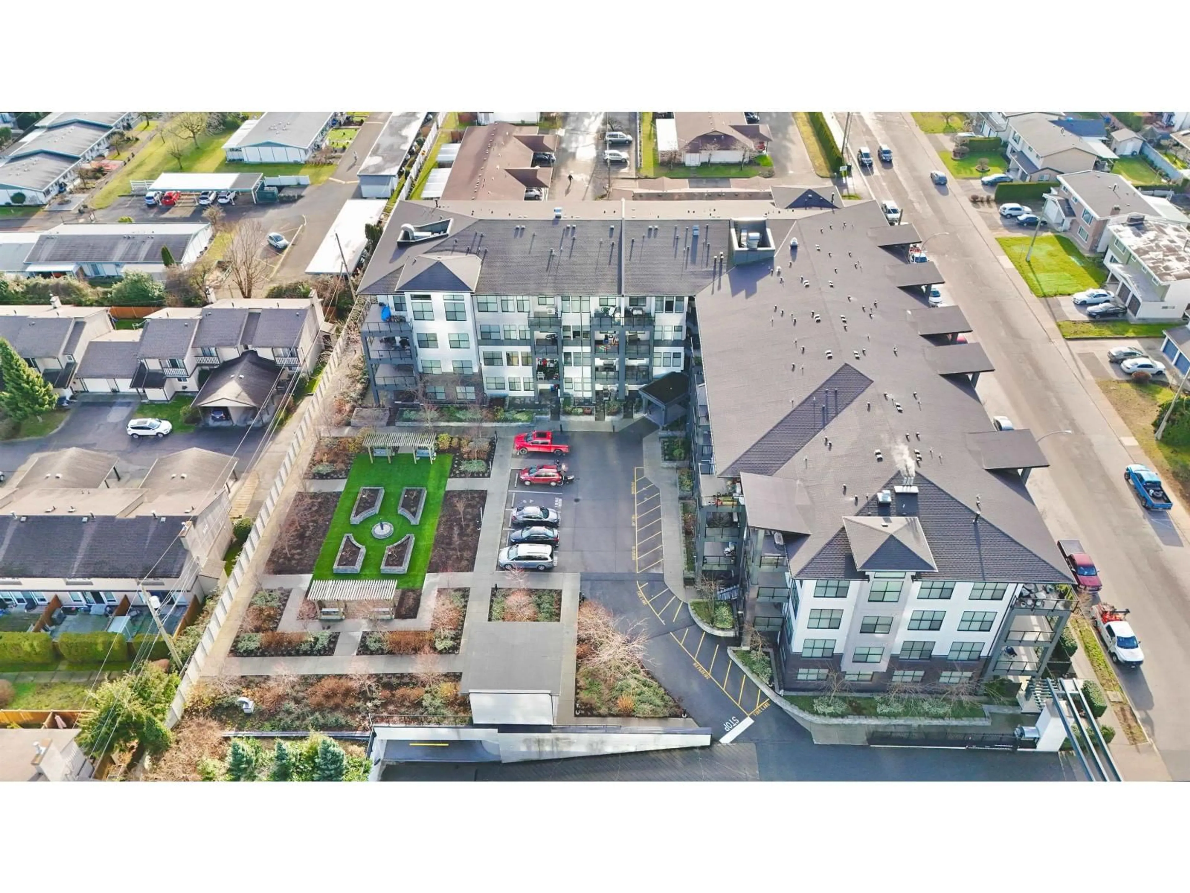 A pic from outside/outdoor area/front of a property/back of a property/a pic from drone, unknown for 219 - 2120 GLADWIN ROAD, Abbotsford British Columbia V2S0L7