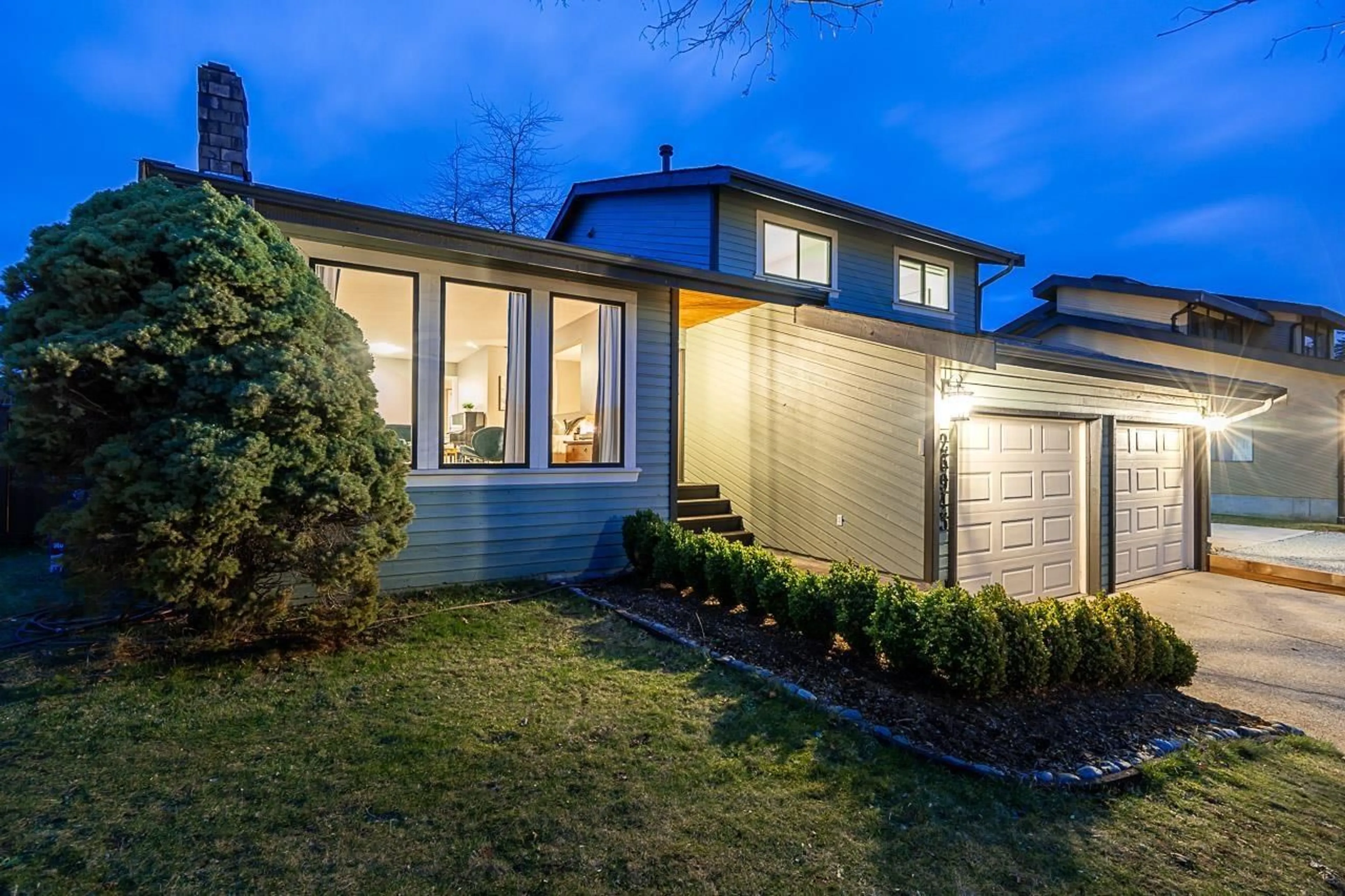 Home with brick exterior material, street for 26943 32A AVENUE, Langley British Columbia V4W3G5