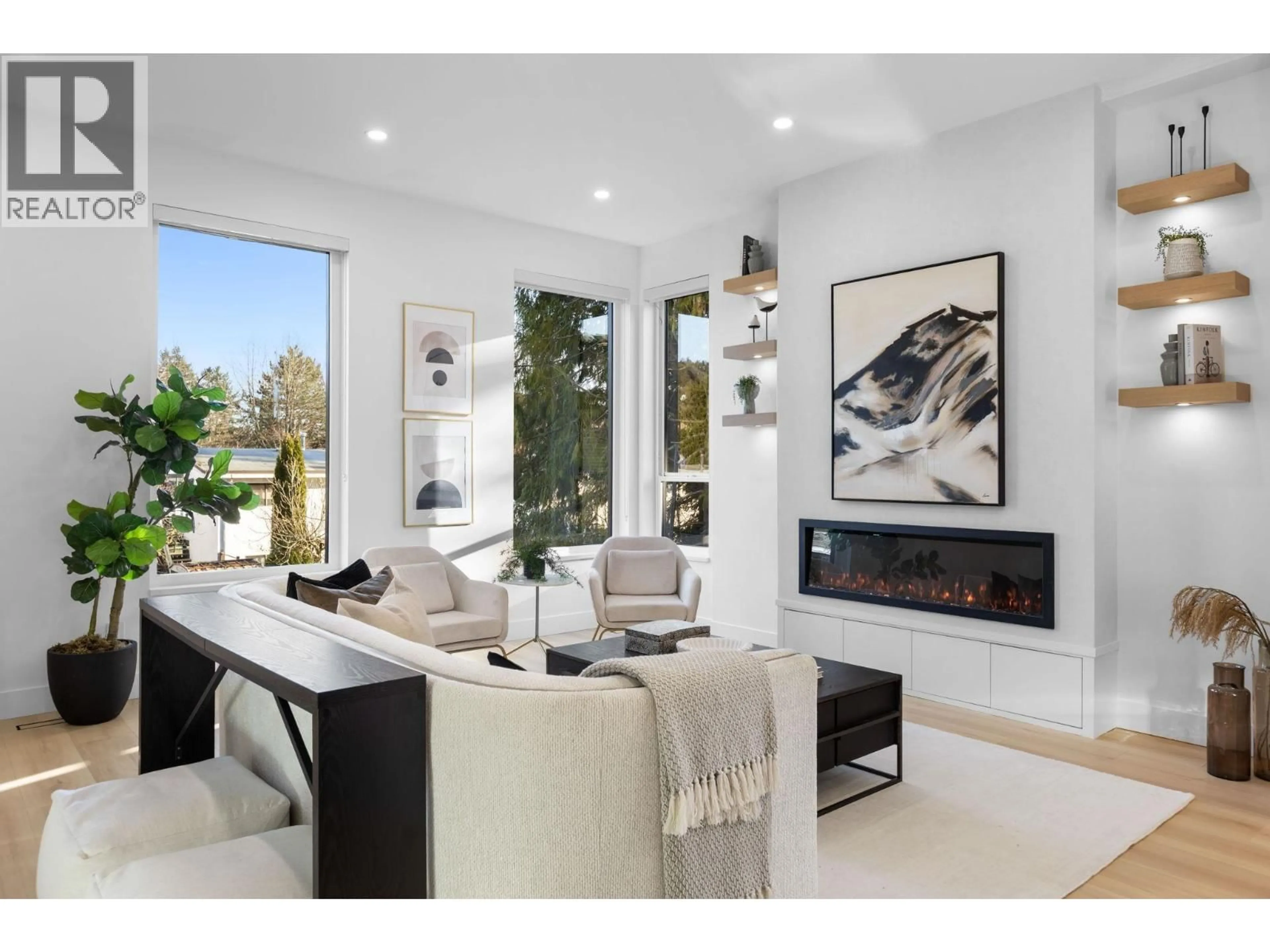 Unknown for 4 - 1536 DUTHIE AVENUE, Burnaby British Columbia V5A2R6