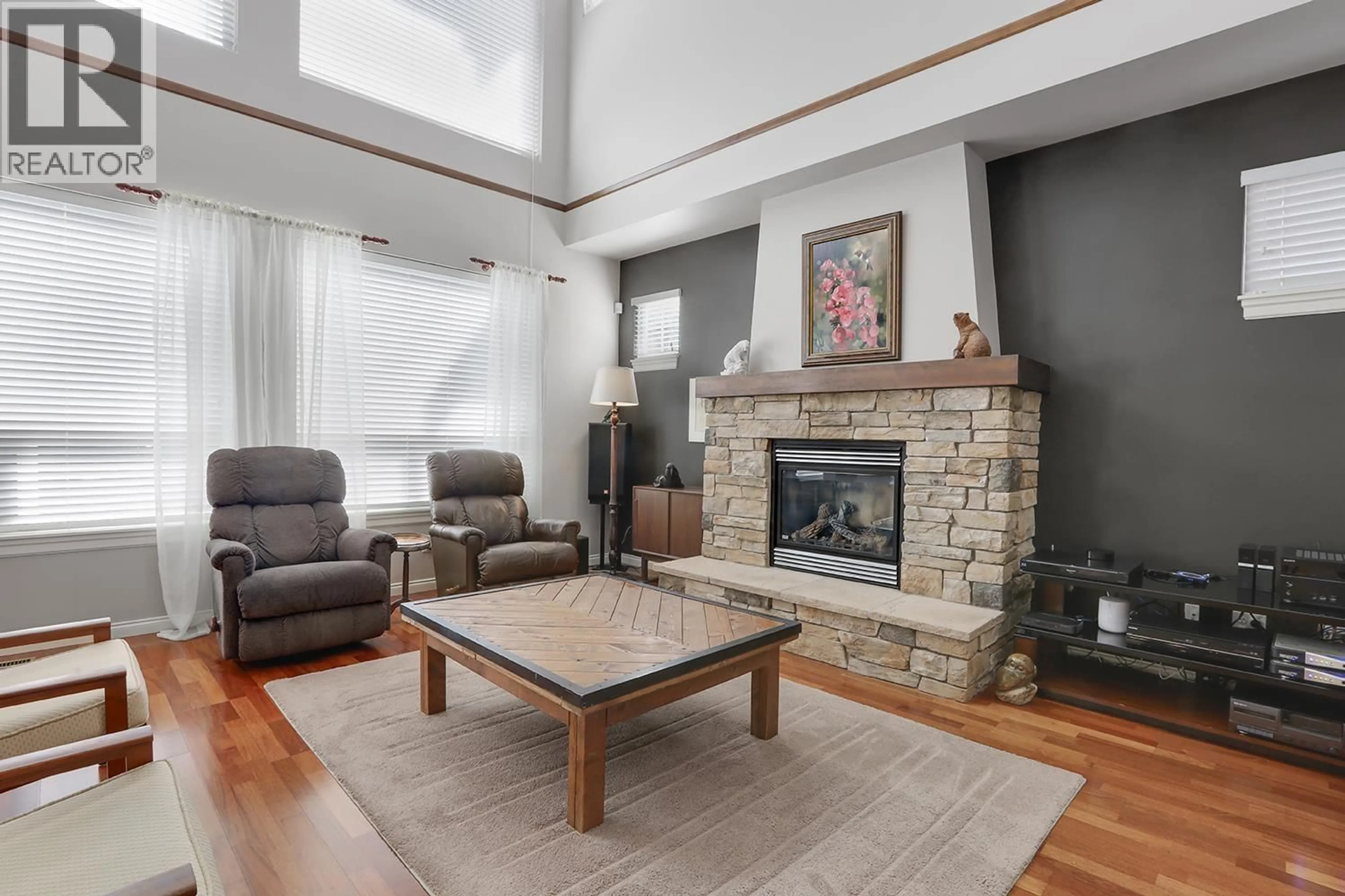 Living room with furniture, unknown for 13895 DOCKSTEADER LOOP, Maple Ridge British Columbia V4R0A2