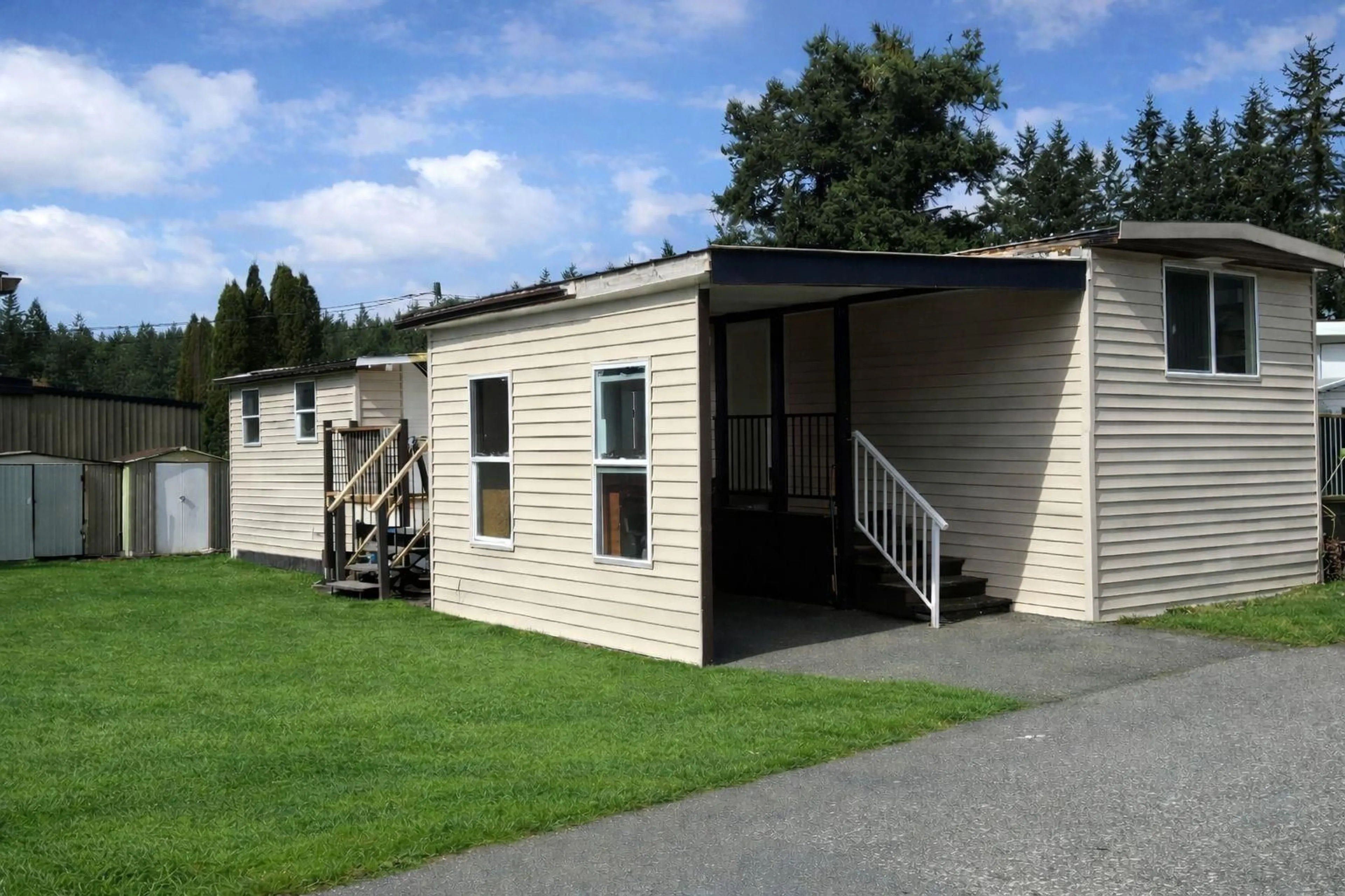 Shed for 9 - 3031 200 STREET, Langley British Columbia V2Z1N5