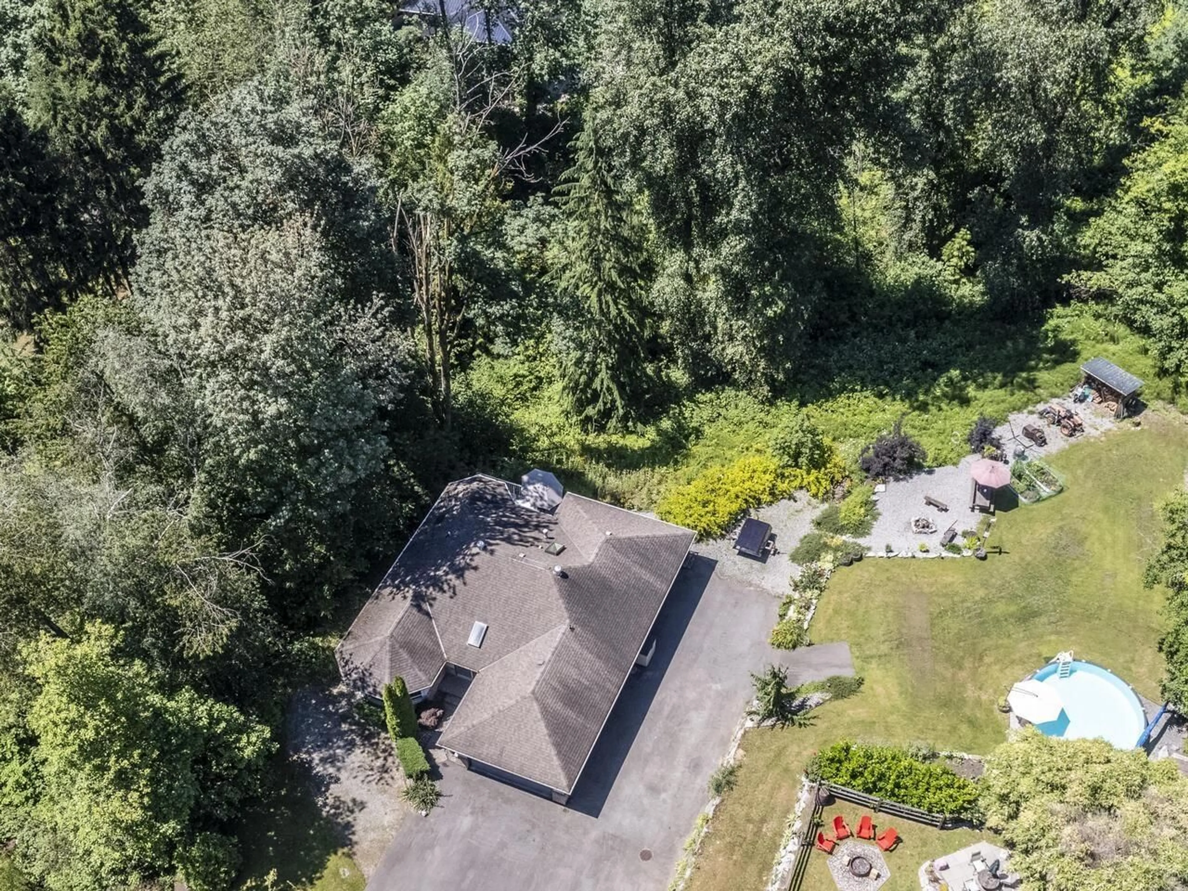 A pic from outside/outdoor area/front of a property/back of a property/a pic from drone, forest/trees view for 7681 HORNE STREET, Mission British Columbia V3V3Y8