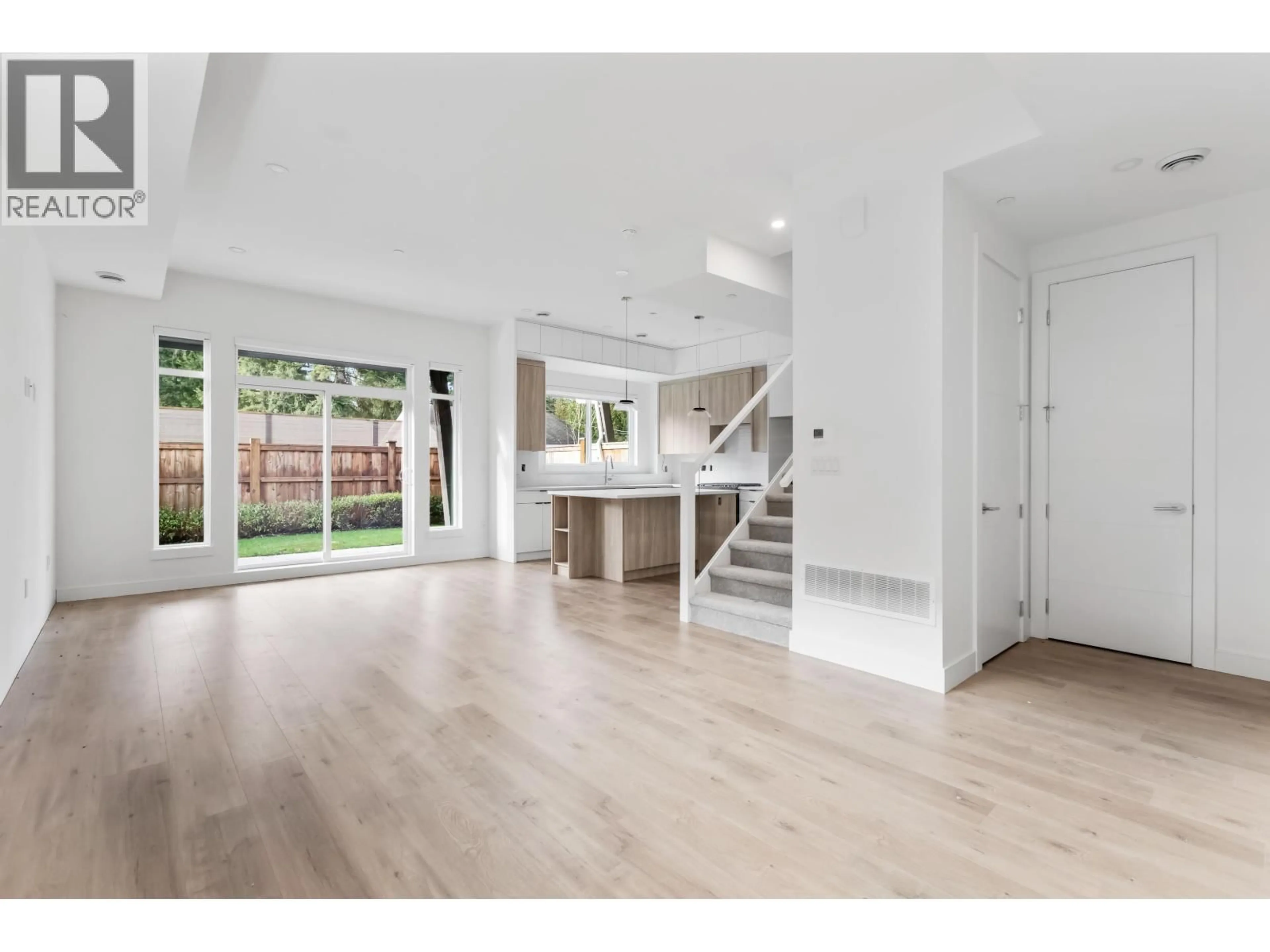 Unknown for 29 - 23697 FERN CRESCENT, Maple Ridge British Columbia V4R0J4