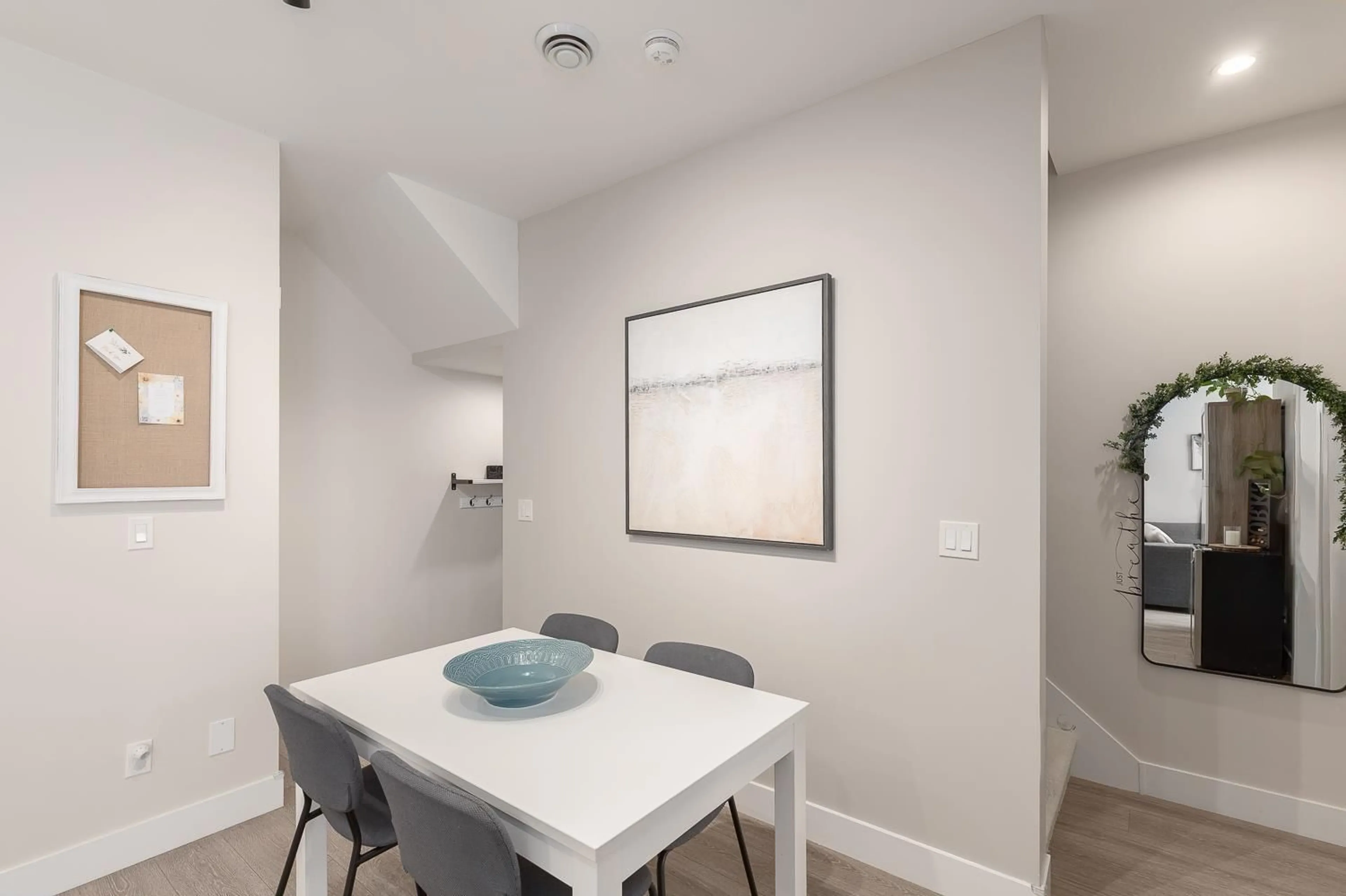 A pic of a room for 70 - 16433 19 AVENUE, Surrey British Columbia V3Z0Z1