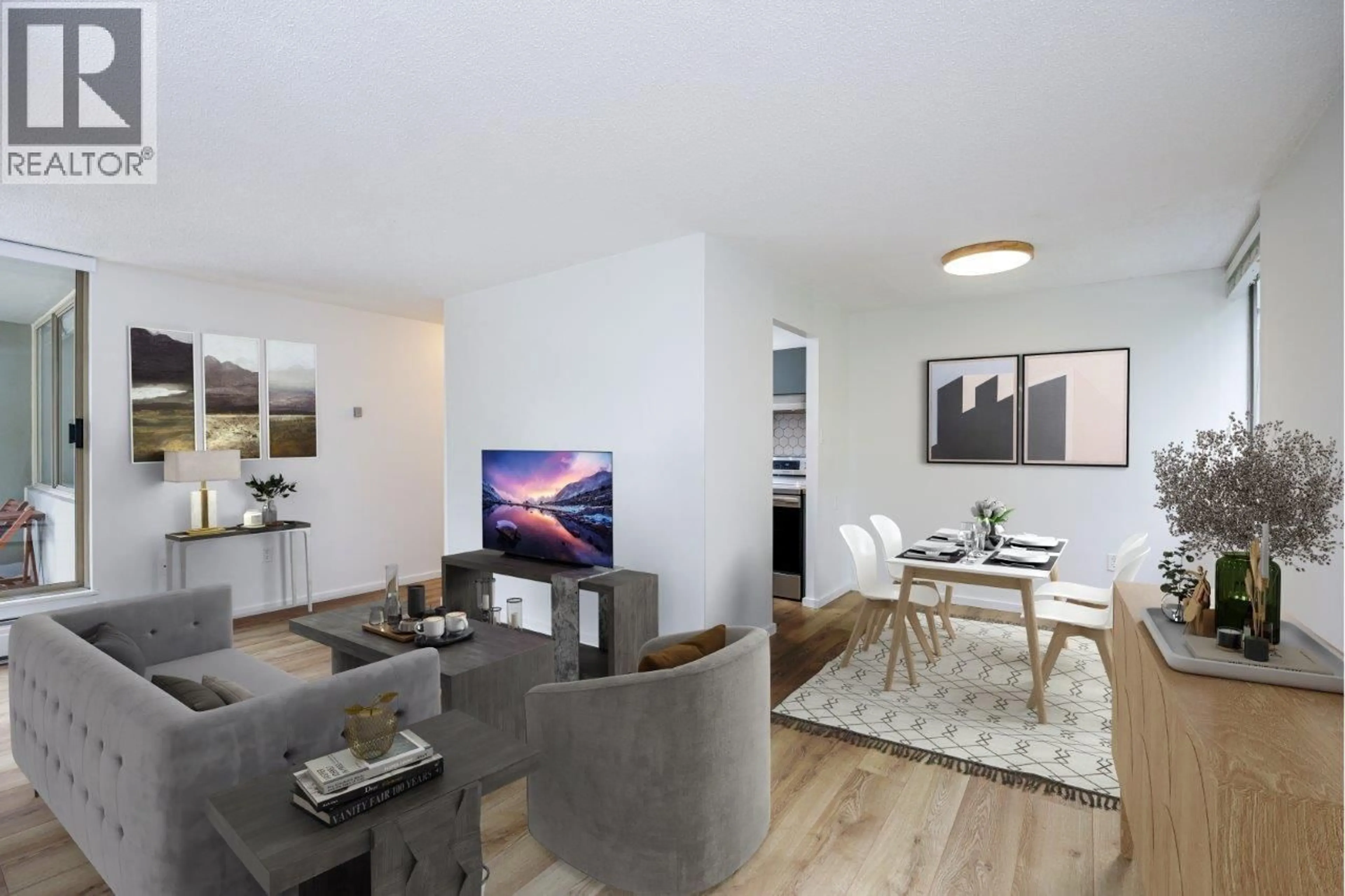 Living room with furniture, wood/laminate floor for 304 - 2008 FULLERTON AVENUE, North Vancouver British Columbia V7P3G7