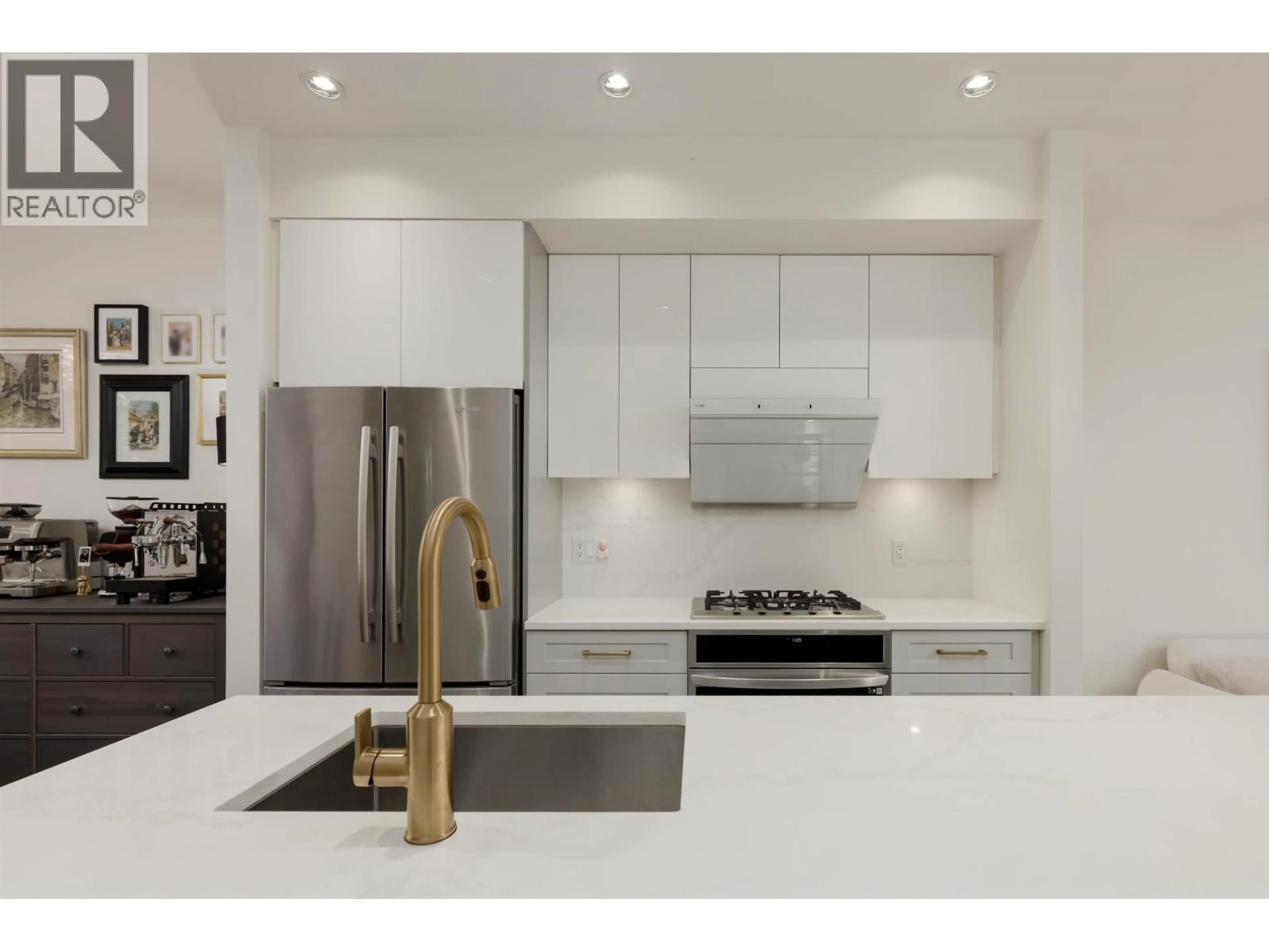 Contemporary kitchen, ceramic/tile floor for 828 6TH AVENUE, Vancouver British Columbia V5Z1A6