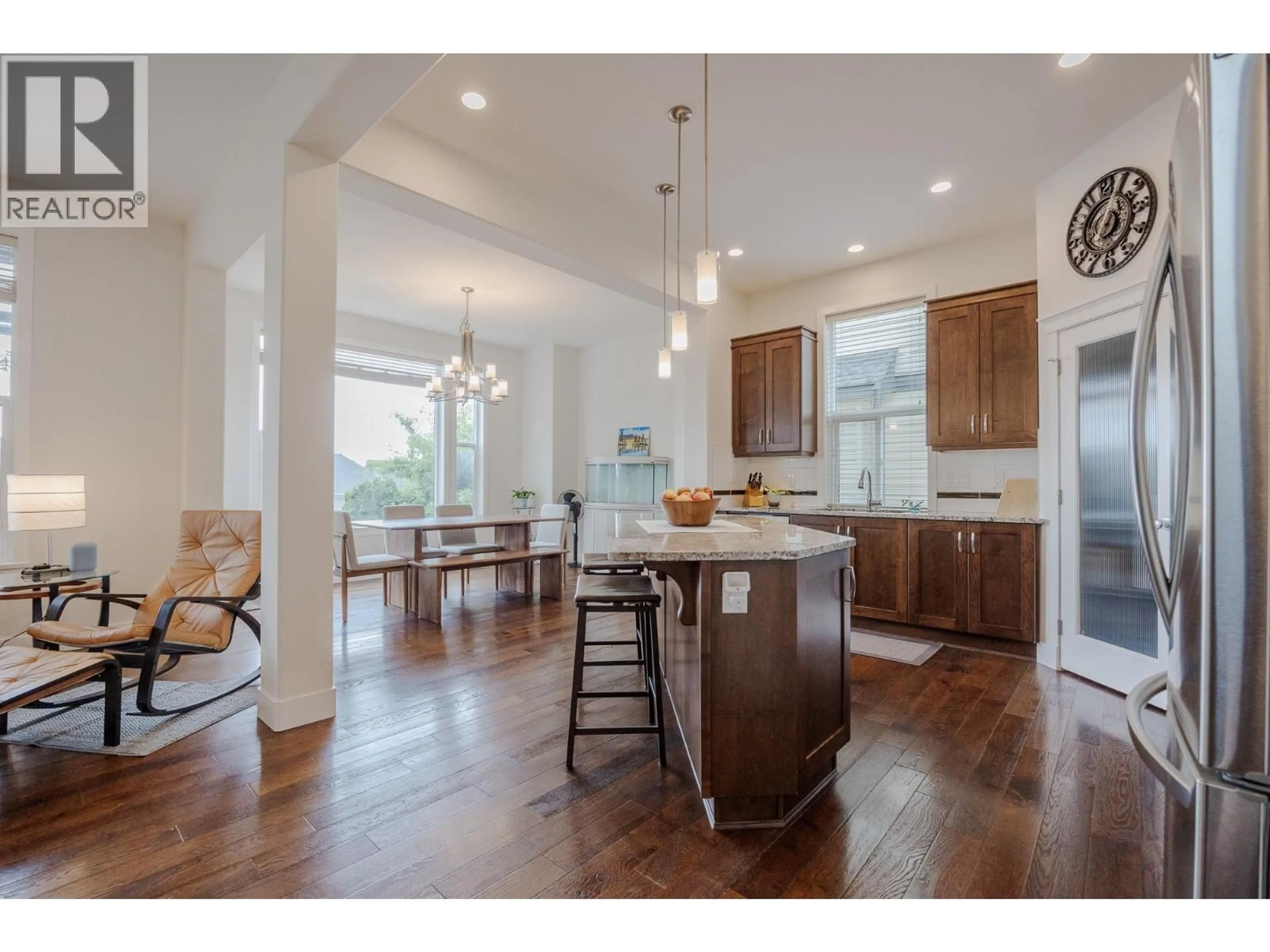 Open concept kitchen, unknown for 3472 GALLOWAY AVENUE, Coquitlam British Columbia V3E0H7