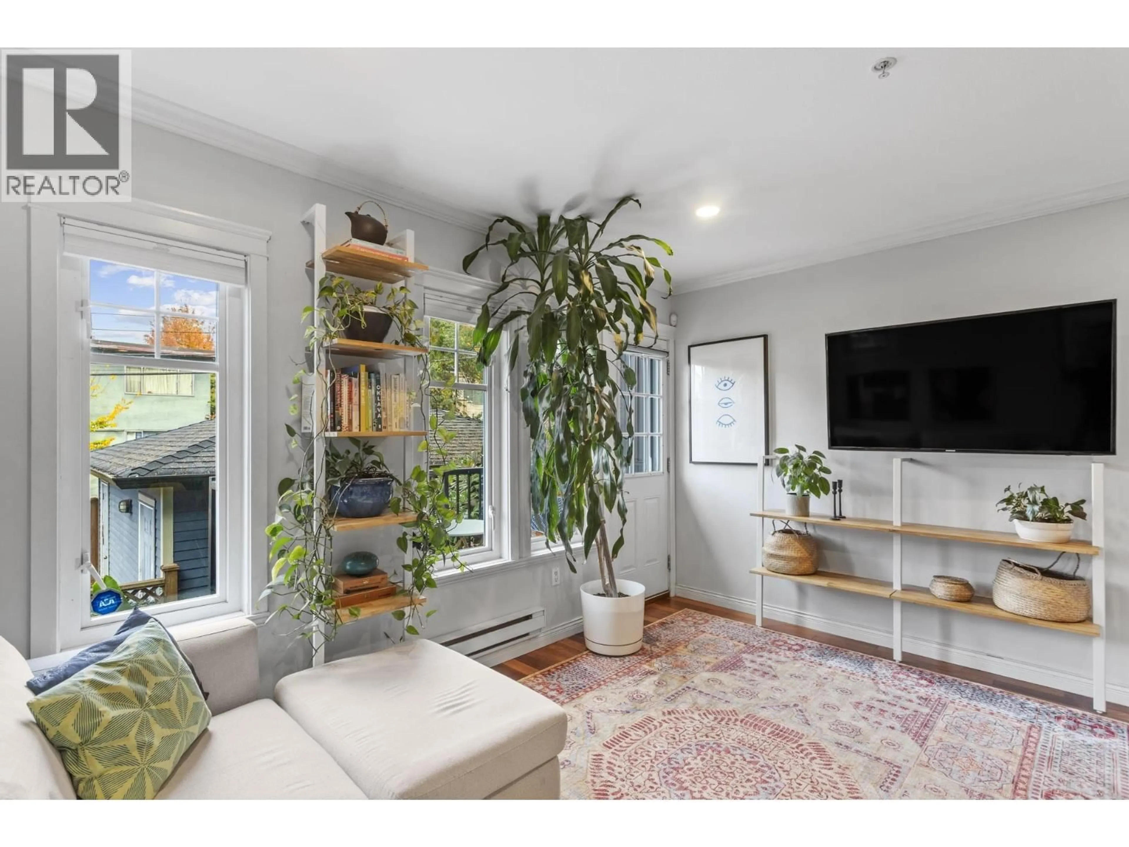 Living room with furniture, unknown for 1743 FRANCES STREET, Vancouver British Columbia V5L1Z5