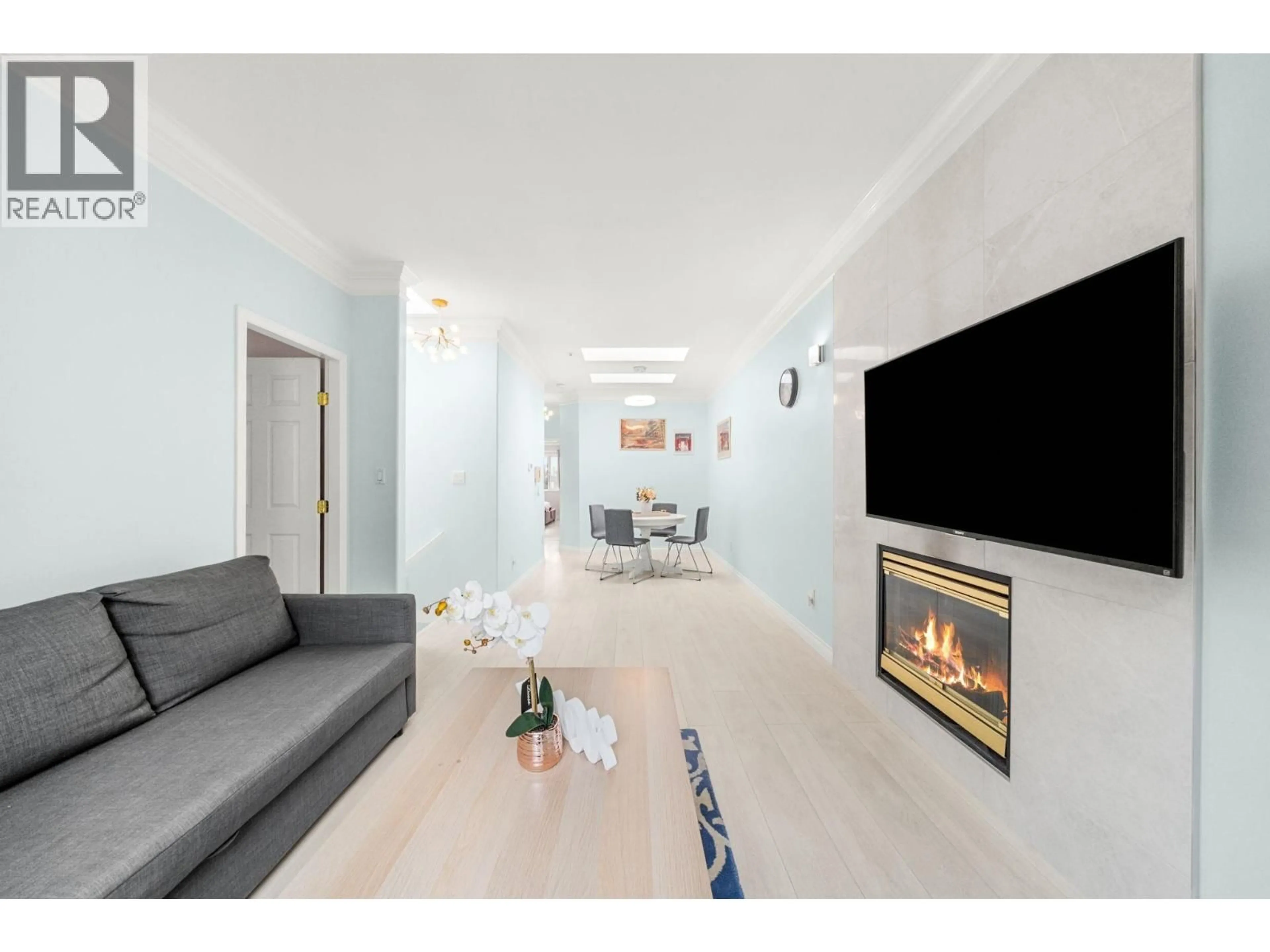 Unknown for 5657 KERR STREET, Vancouver British Columbia V5R4B5