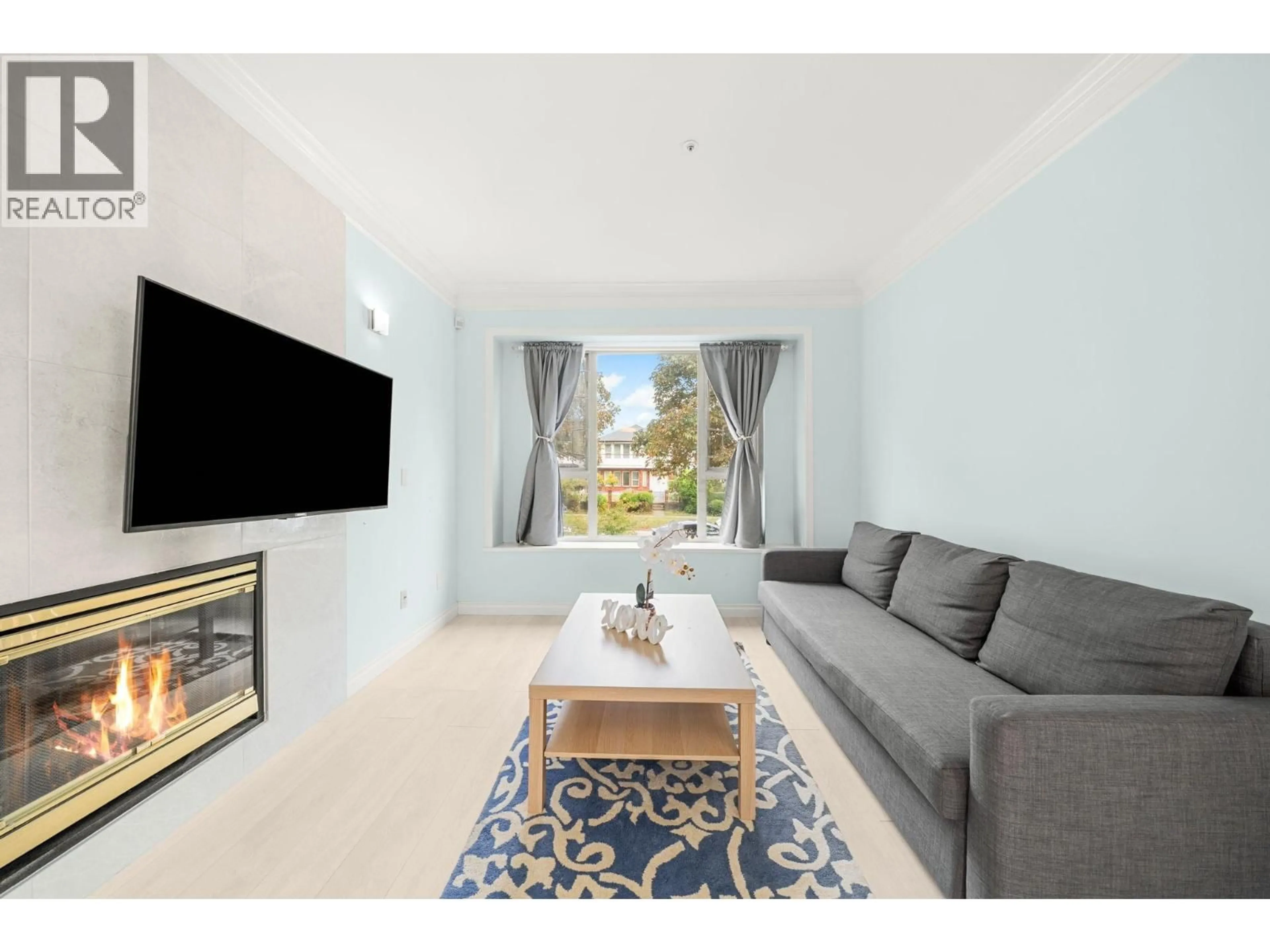 Living room with furniture, unknown for 5657 KERR STREET, Vancouver British Columbia V5R4B5