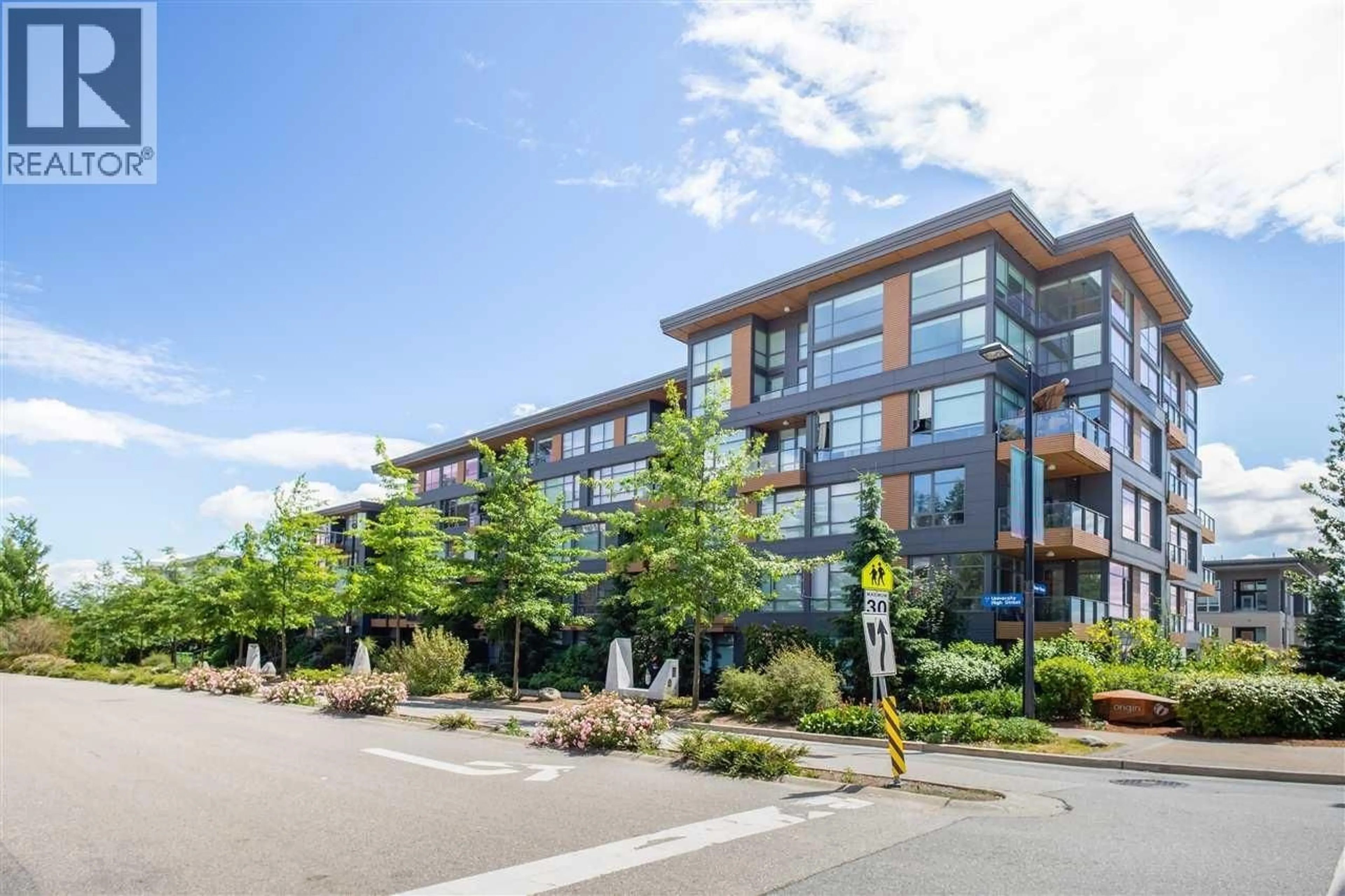 Unknown for 305 - 9150 UNIVERSITY HIGH STREET, Burnaby British Columbia V5A0C5