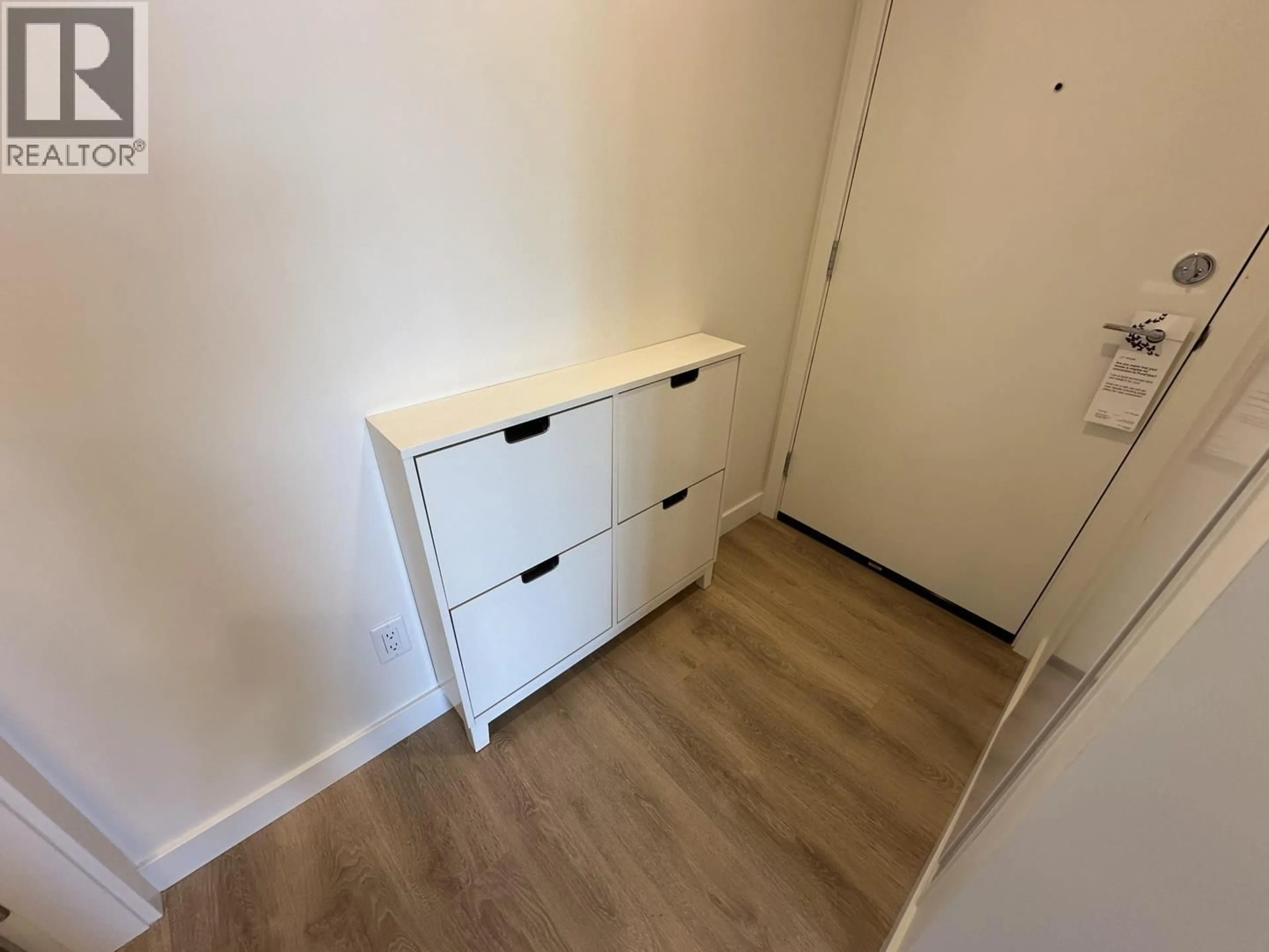 A pic of a room for 910 - 318 ALDERSON AVENUE, Coquitlam British Columbia V3K0J1