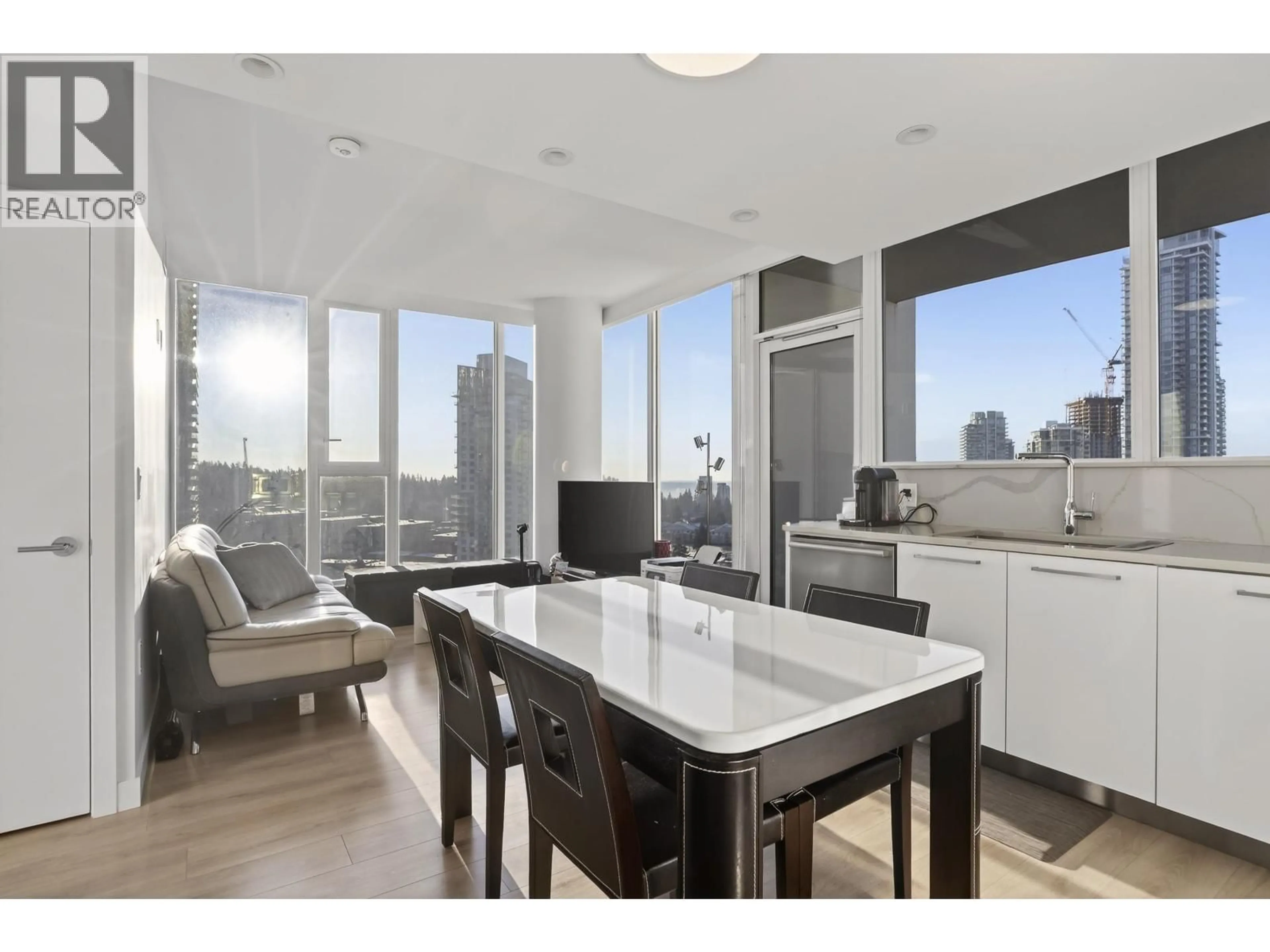 A pic of a room for 1609 - 567 CLARKE ROAD, Coquitlam British Columbia V3J0K7