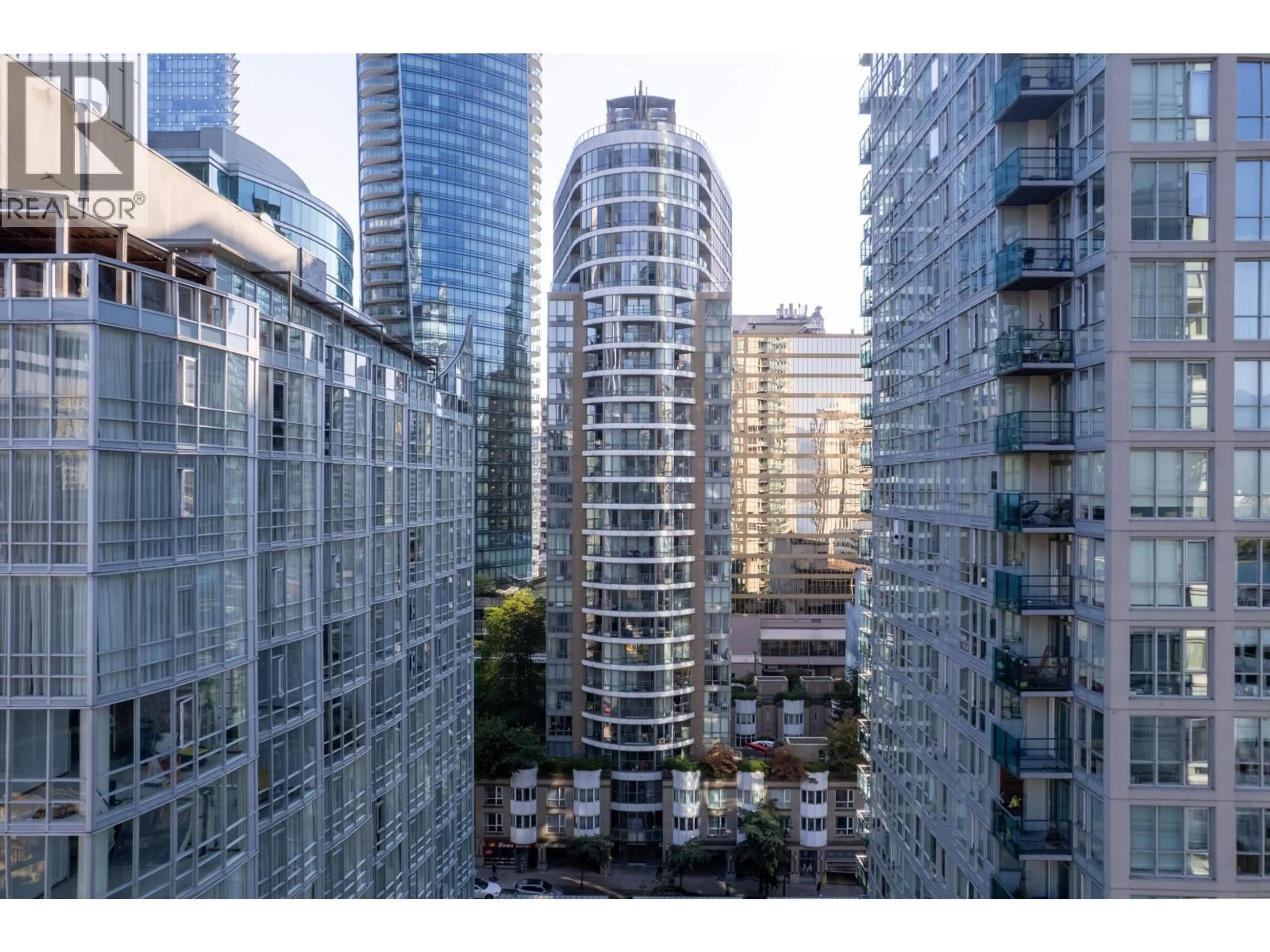 Unknown for 2702 - 1166 MELVILLE STREET, Vancouver British Columbia V6E4P6