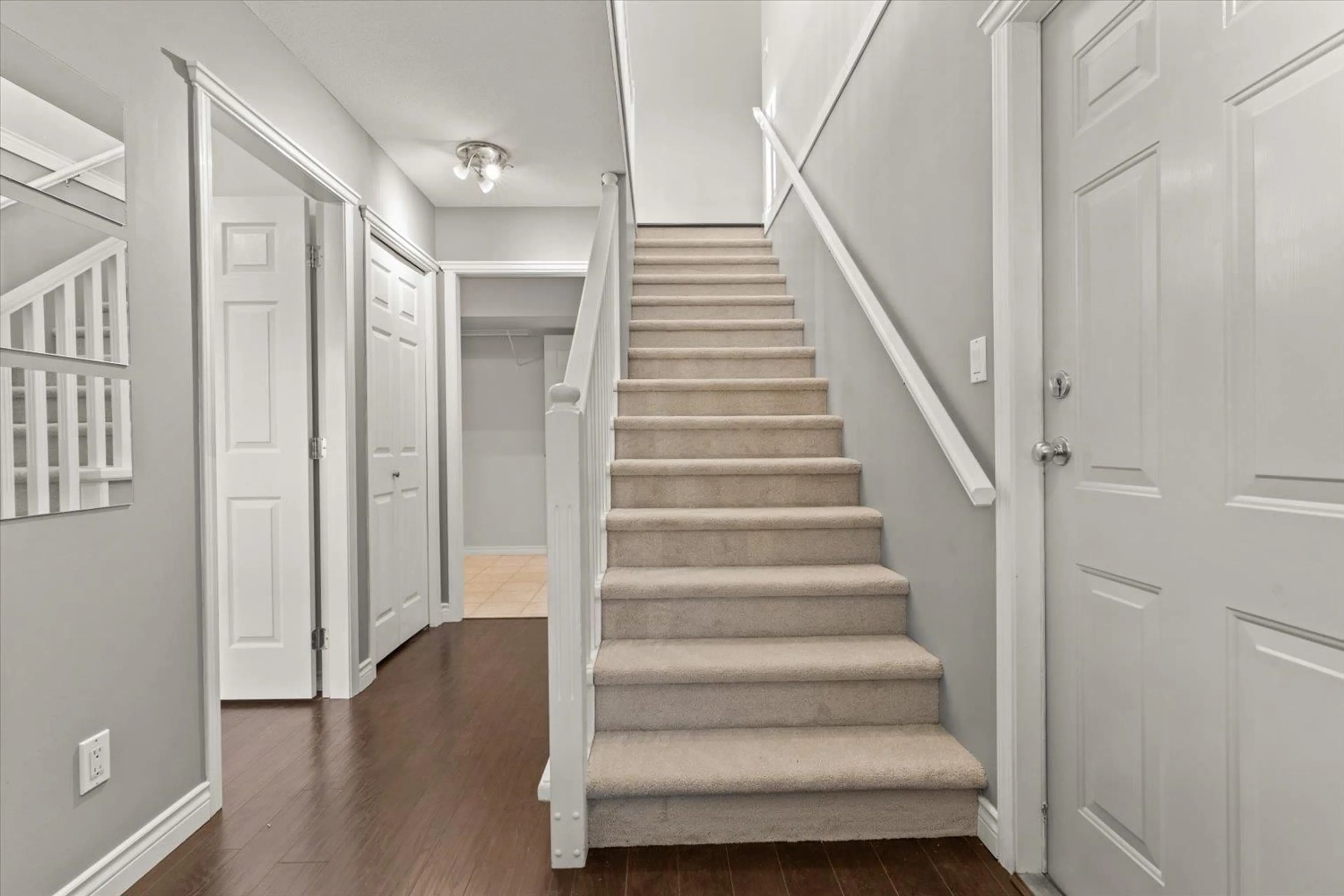 Unknown for 8263 MELBURN DRIVE, Mission British Columbia V2V7H3