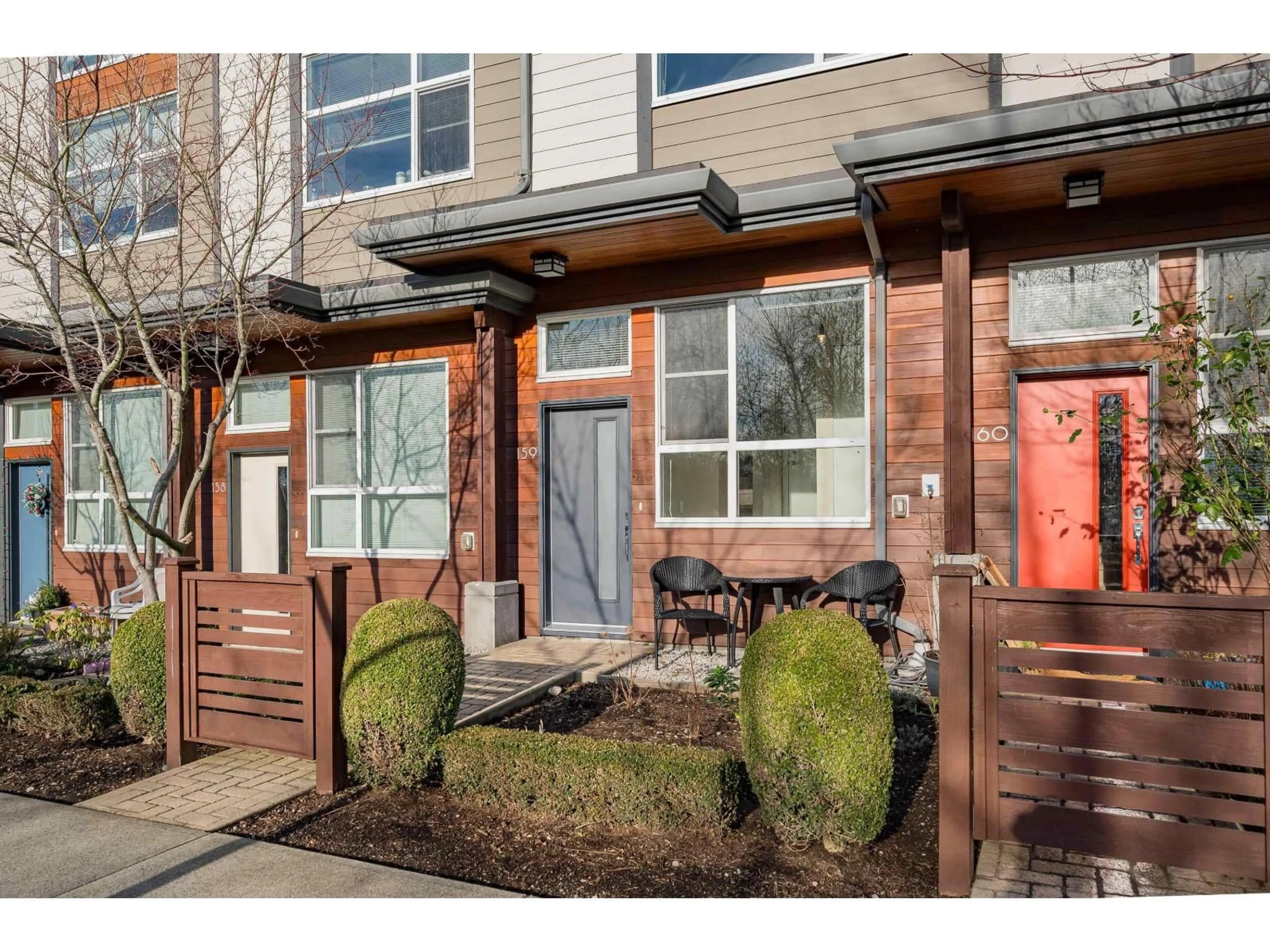 Indoor entryway for 159 - 2228 162 STREET, Surrey British Columbia V3Z6P4