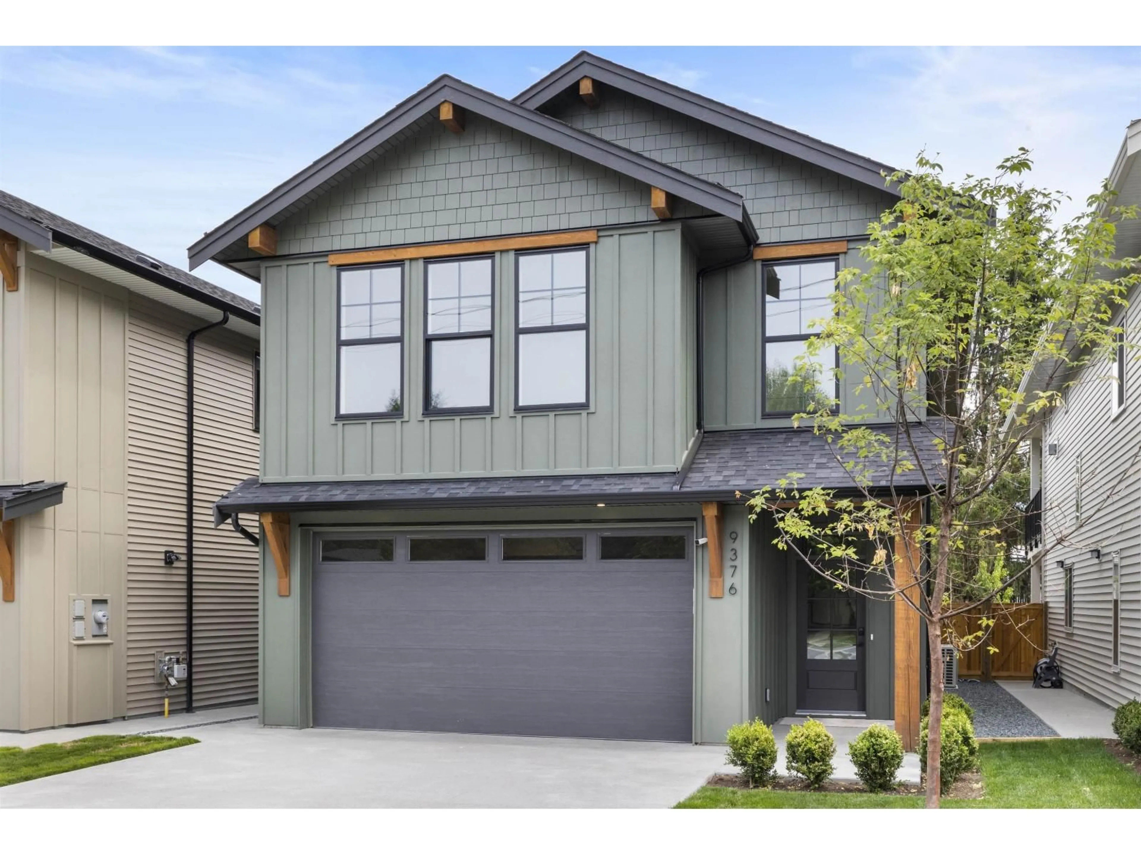 Home with vinyl exterior material, street for 9376 MCNAUGHT ROAD, Chilliwack British Columbia V2P6E8