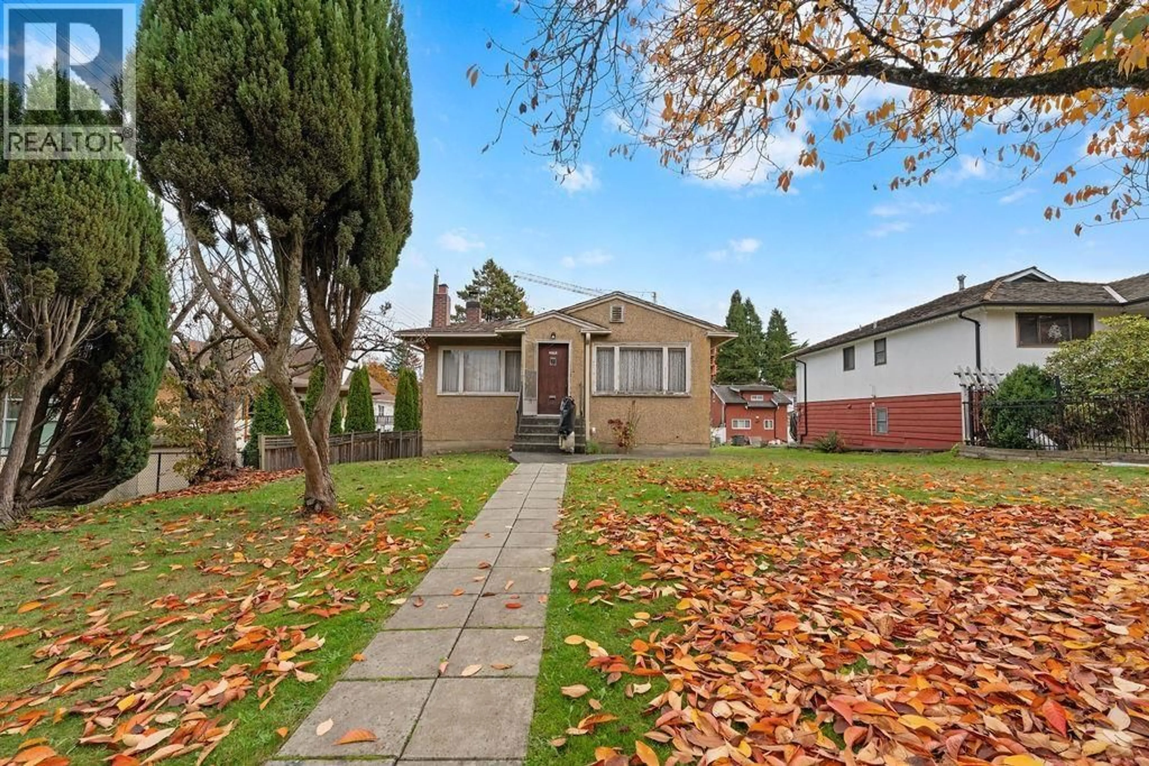 Unknown for 4868 COMMERCIAL STREET, Vancouver British Columbia V5N4H1