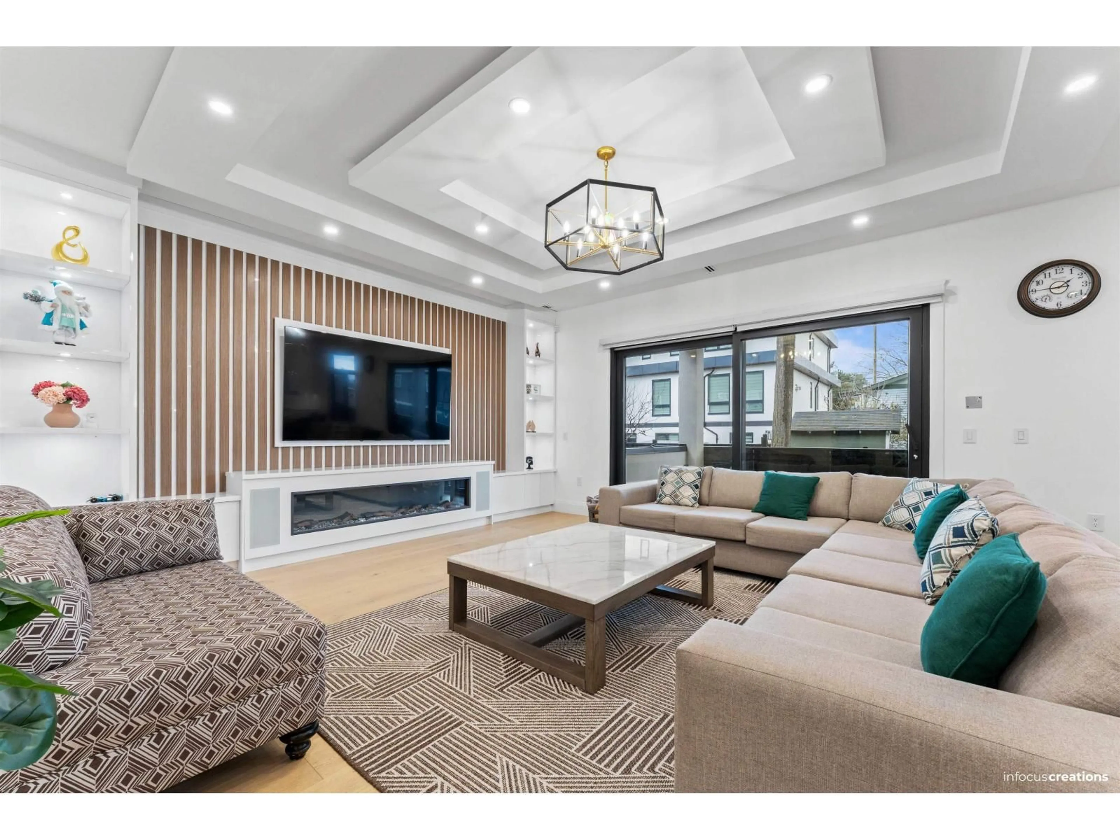 Living room with furniture, unknown for 7555 140A STREET, Surrey British Columbia V3W6V6