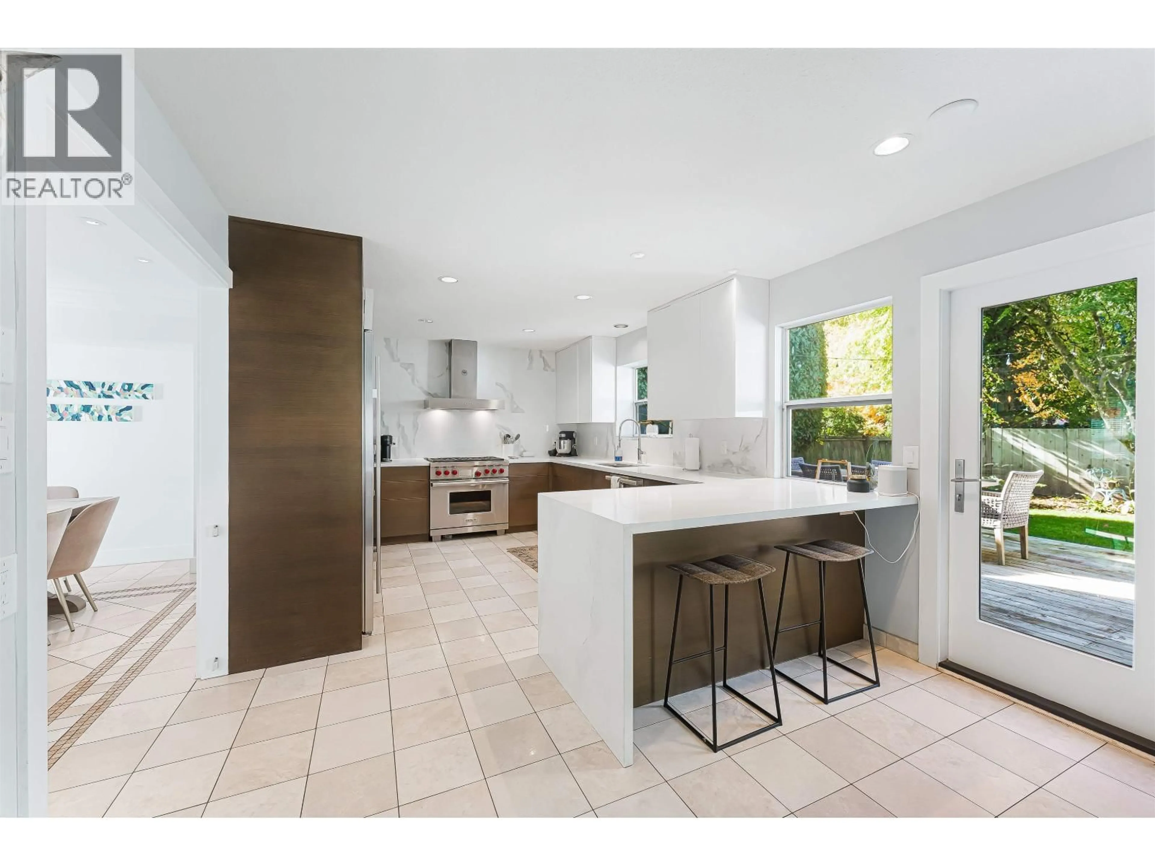 Contemporary kitchen, ceramic/tile floor for 3968 FRAMES PLACE, North Vancouver British Columbia V7G2M4