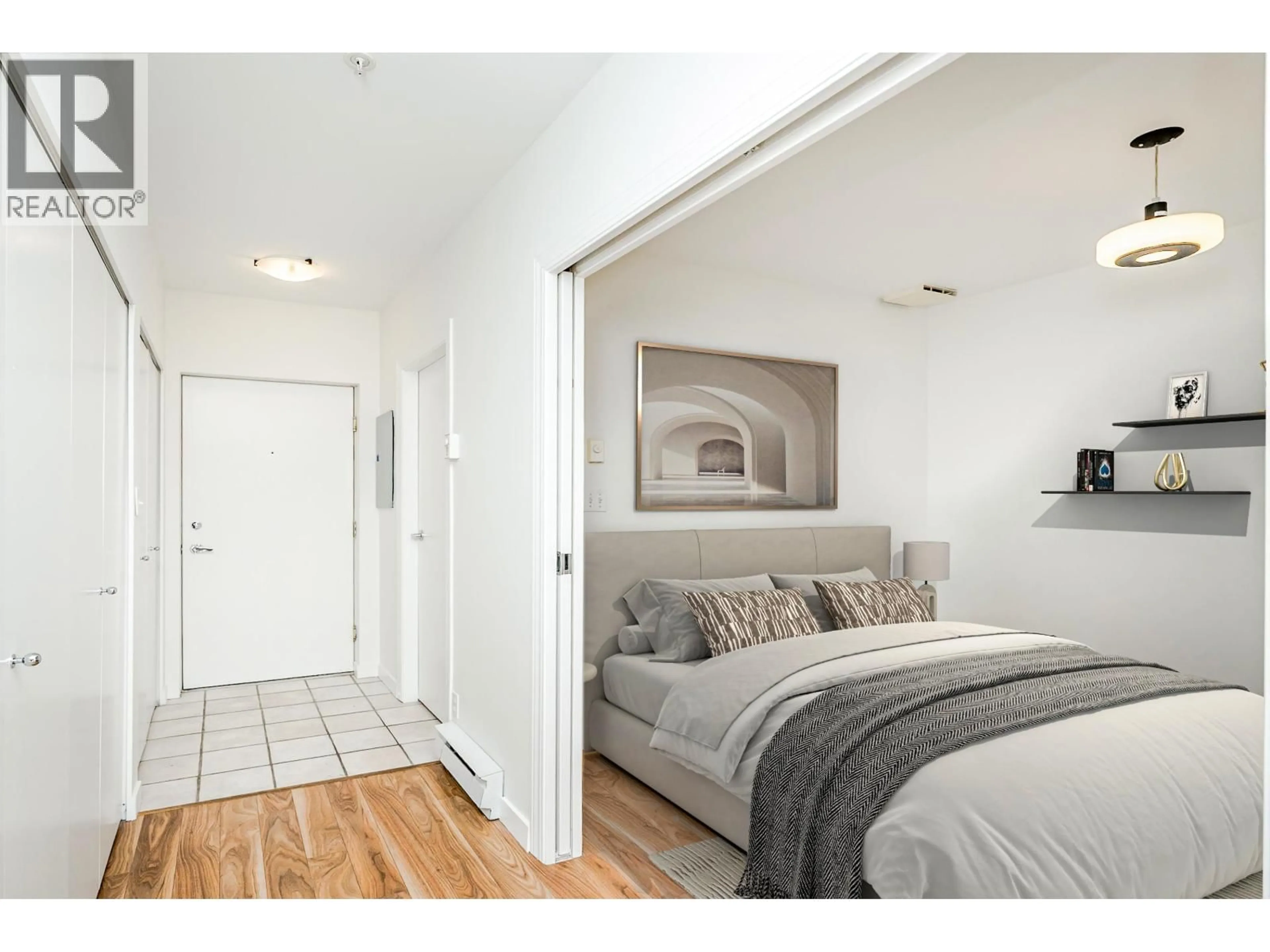 A pic of a room for 206 - 1688 CYPRESS STREET, Vancouver British Columbia V6J5J1