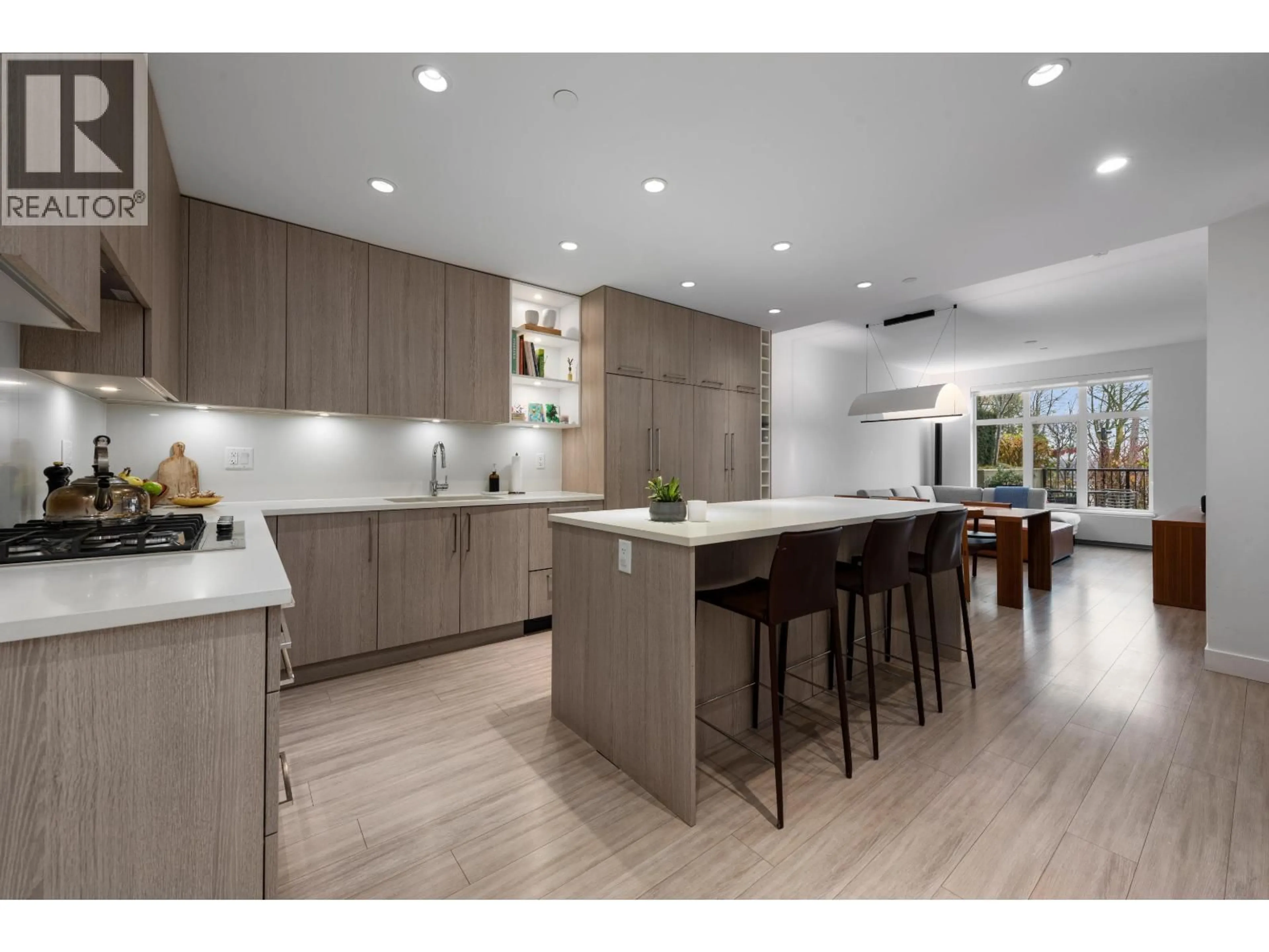 Open concept kitchen, unknown for 110 - 733 3RD STREET, North Vancouver British Columbia V7L1G8