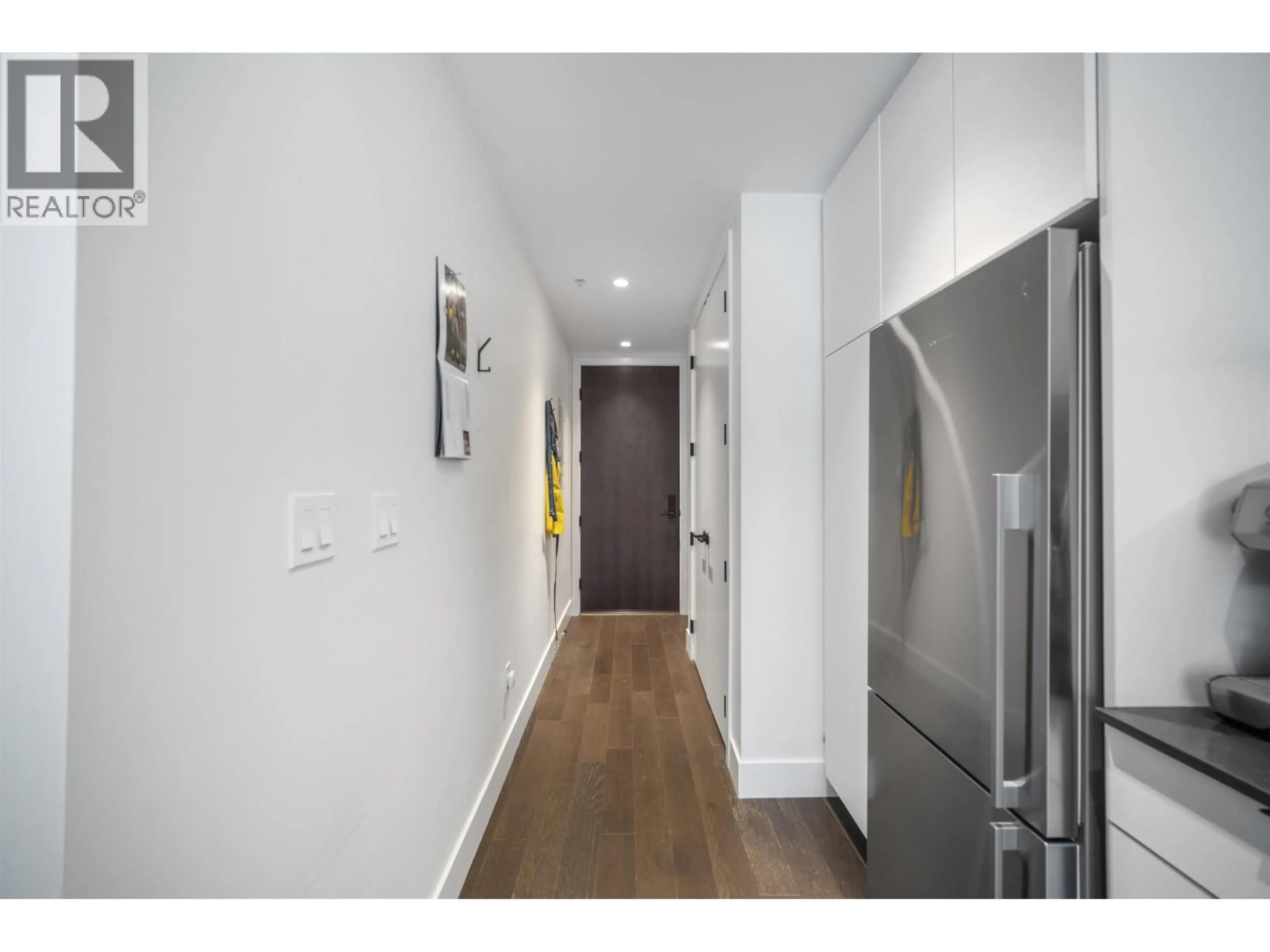 Indoor entryway for 411 - 83 MOODY STREET, Port Moody British Columbia V3H0K7