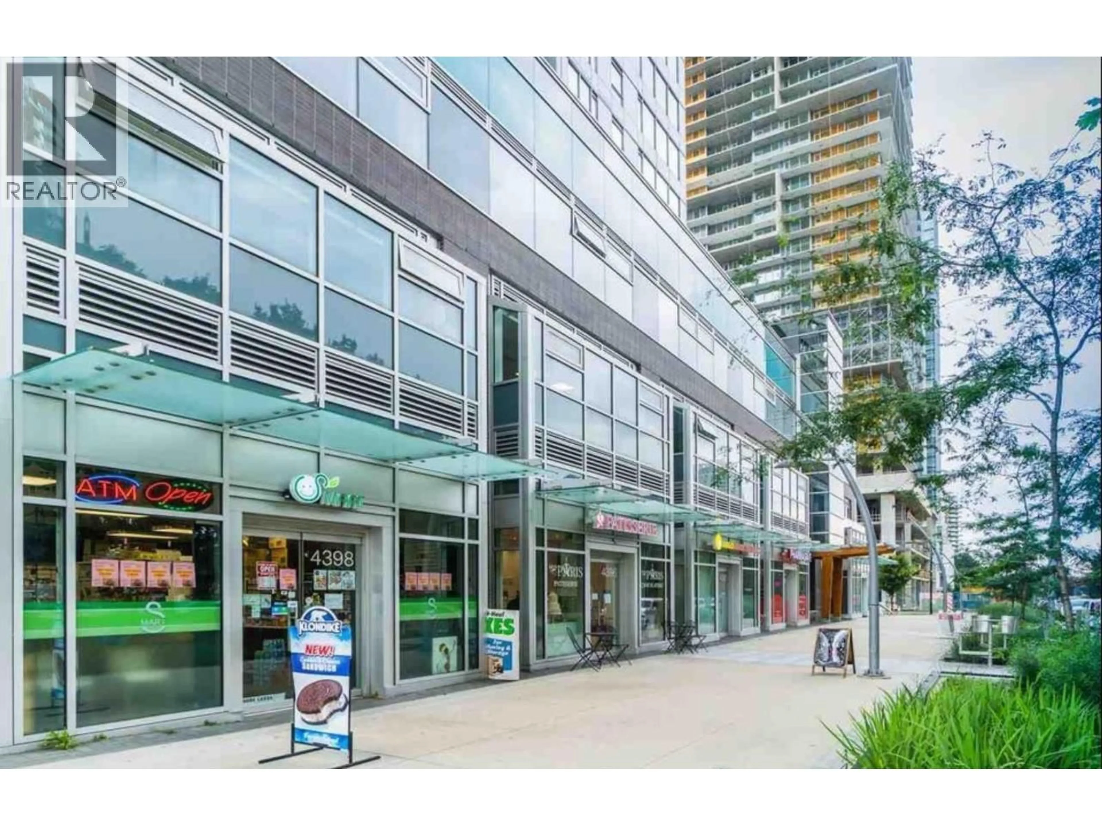 Unknown for 6335 SILVER AVENUE, Burnaby British Columbia V5H0C3