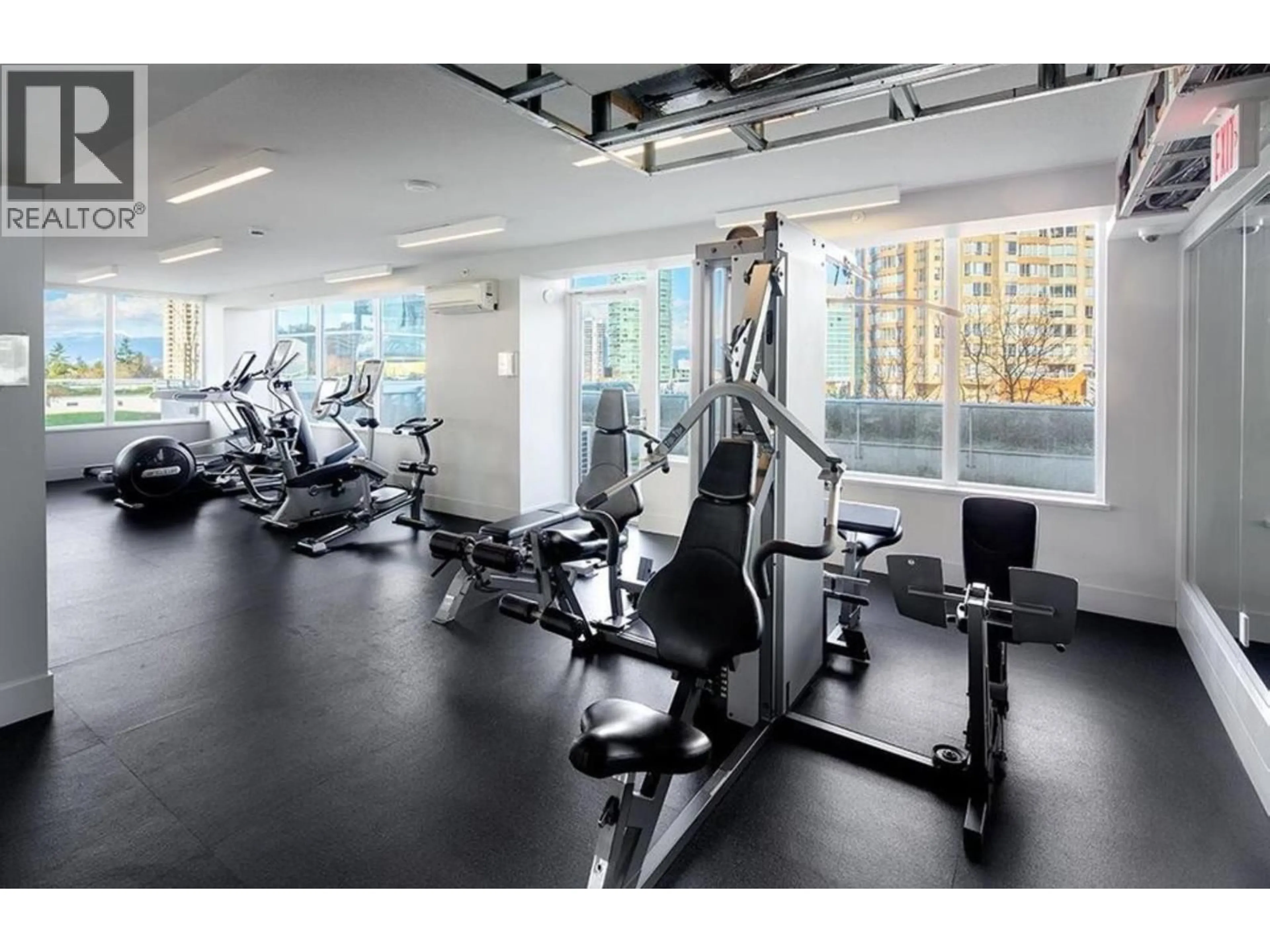 Gym or fitness room for 6335 SILVER AVENUE, Burnaby British Columbia V5H0C3