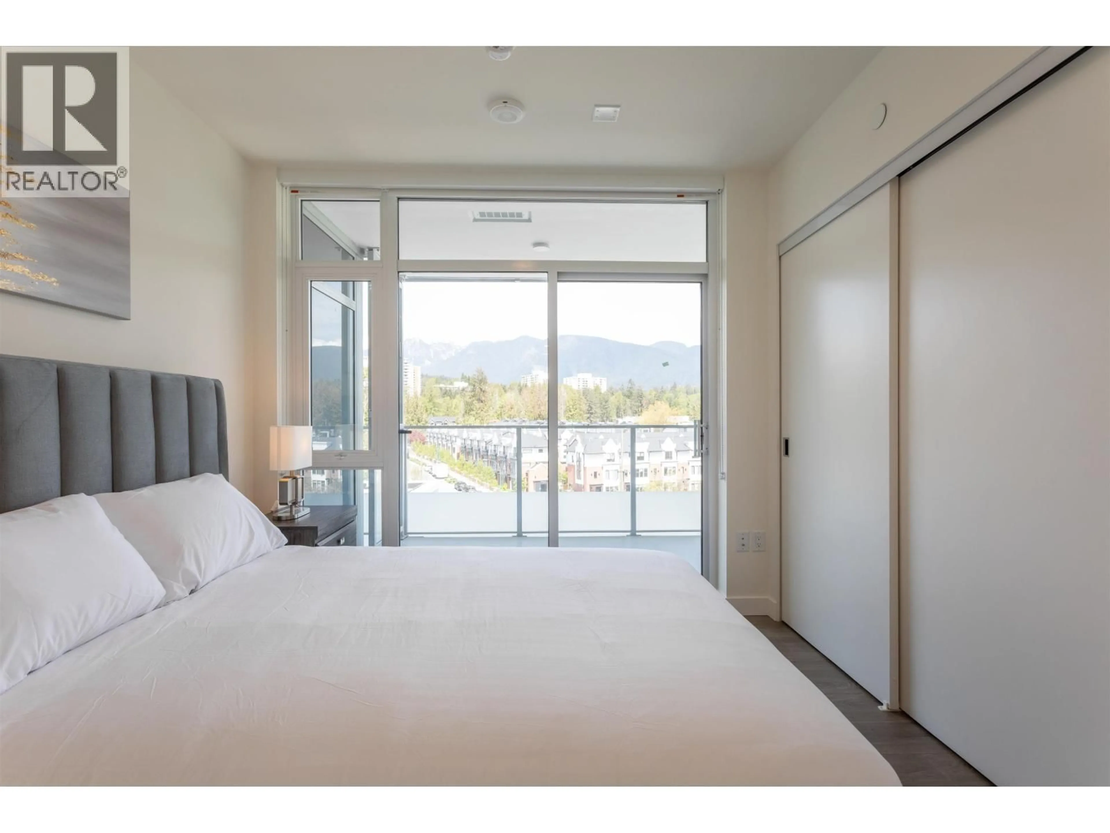 A pic of a room for 902 - 200 KLAHANIE COURT, West Vancouver British Columbia V7P0E4