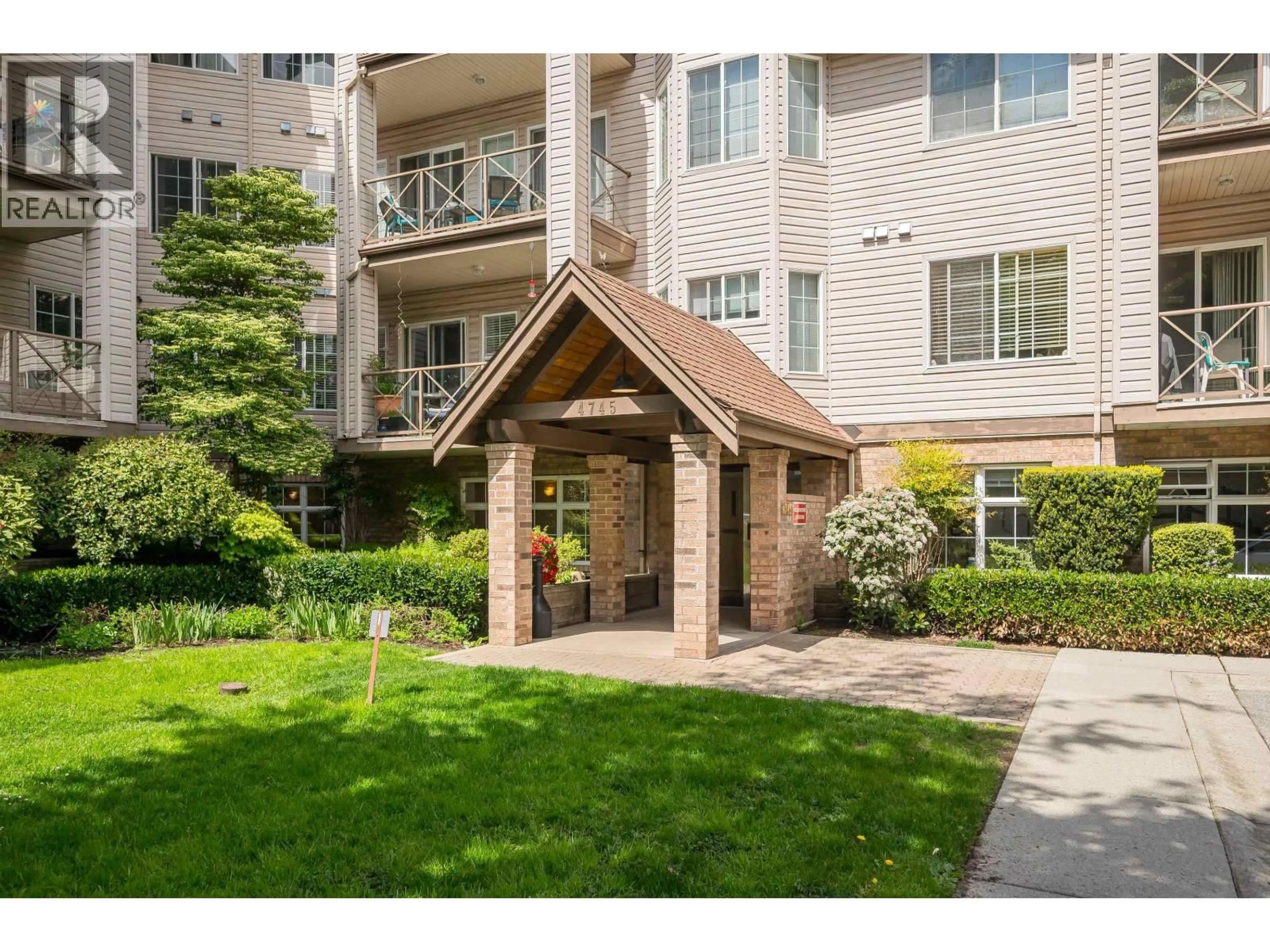 Unknown for 202 - 4745 54A STREET, Delta British Columbia V4K2Z9