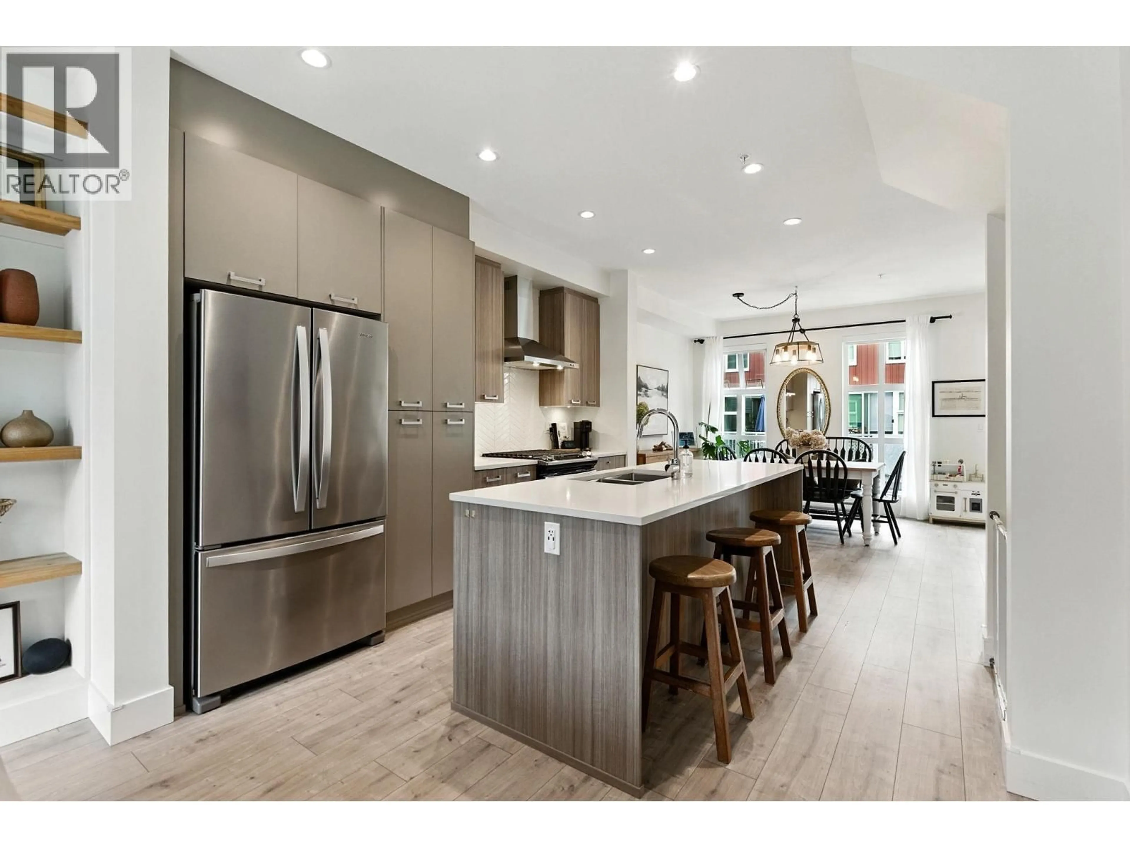 Open concept kitchen, unknown for 99 - 24076 112 AVENUE, Maple Ridge British Columbia V2W0K2